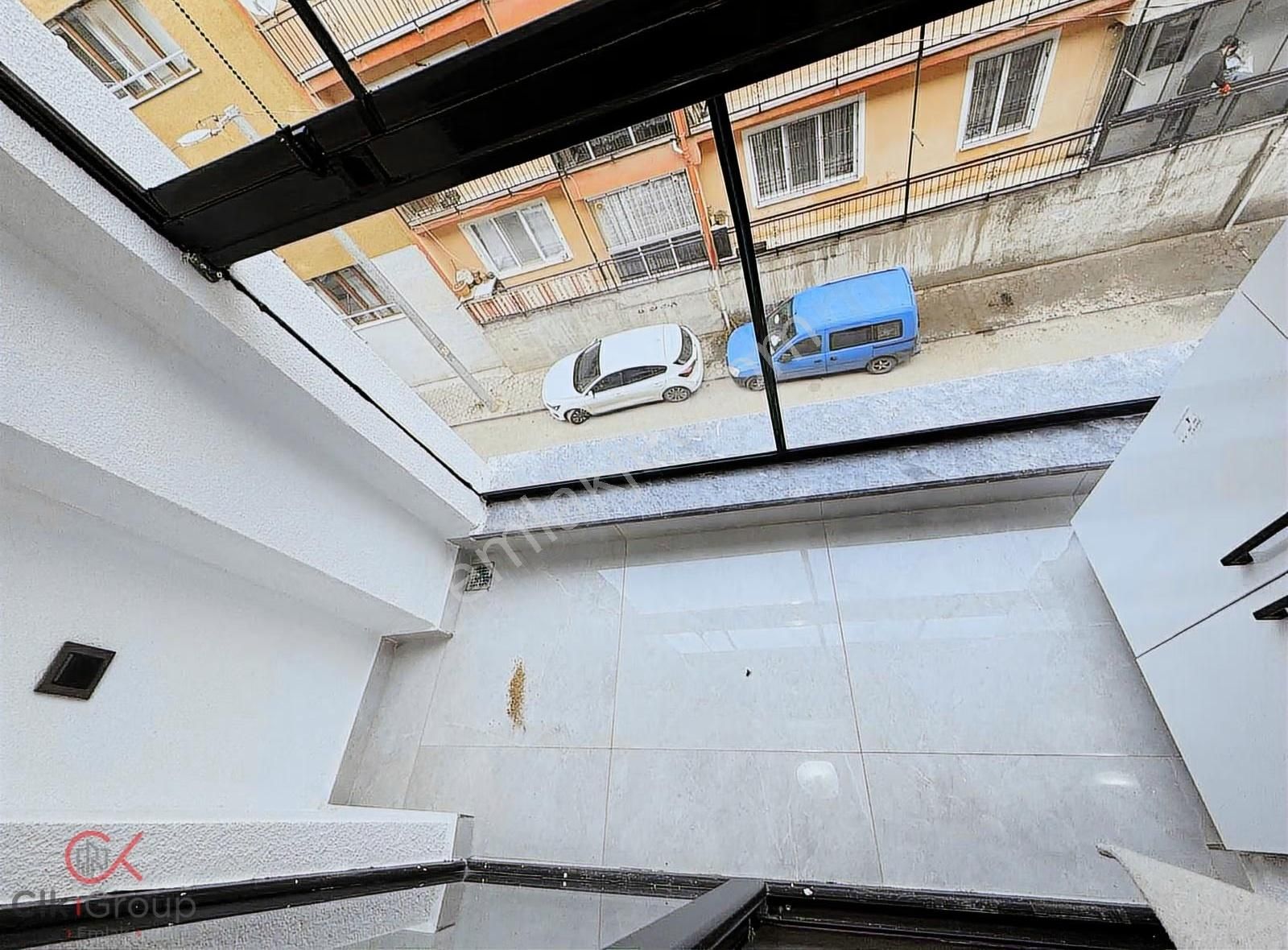 Clk Gmden | Modern Tasarımlı Yerden Isıtmalı Şık 1+1/2+0 Daire - Görsel 12