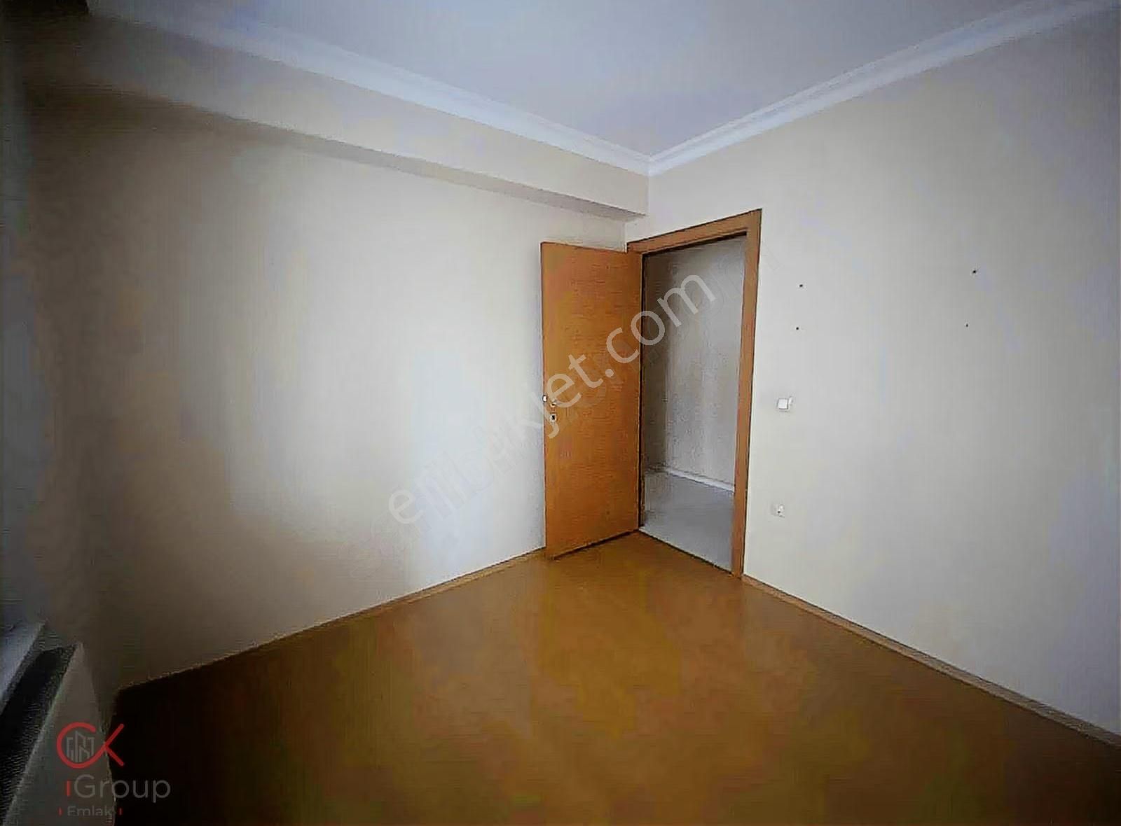 Clk'dan Borsa Caddesi Üzerinde Çağdaş Market Karşısı Kiralık 3+1 - Görsel 11