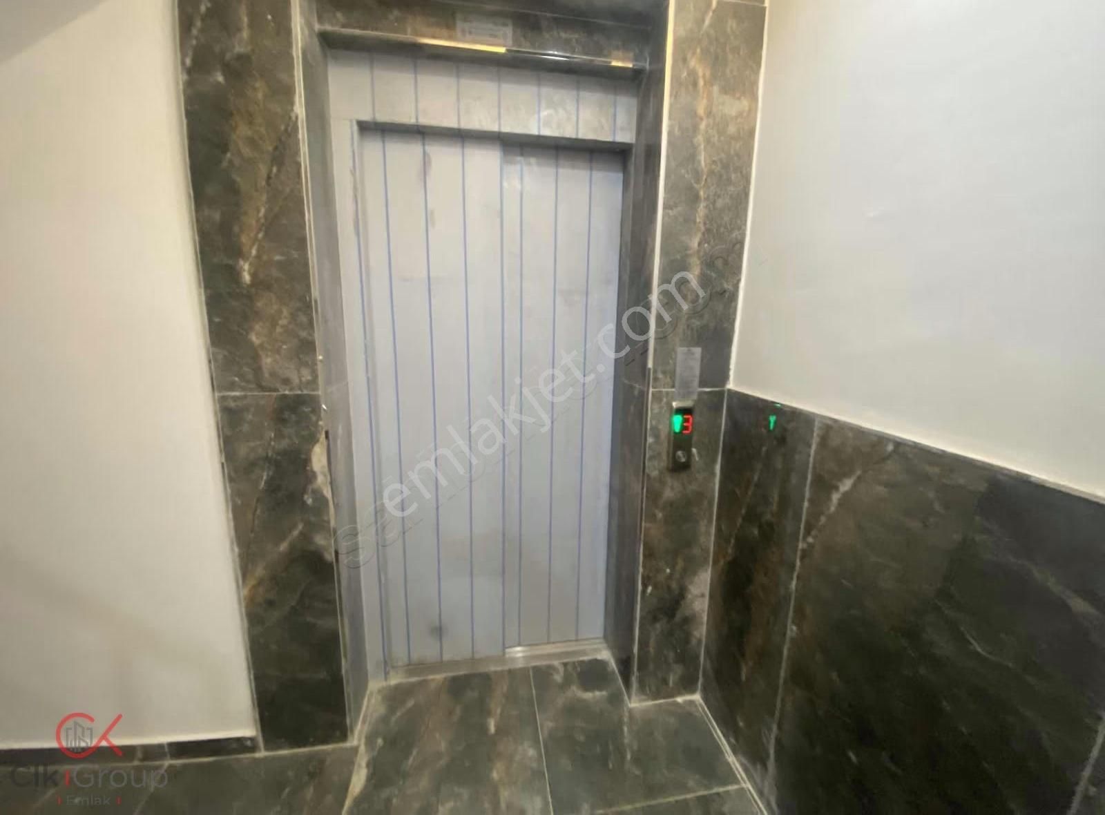 Clk'dan Çamlıca Mah. Birlik Cad. Yakını 3+1 Sıfır Daire - Görsel 13