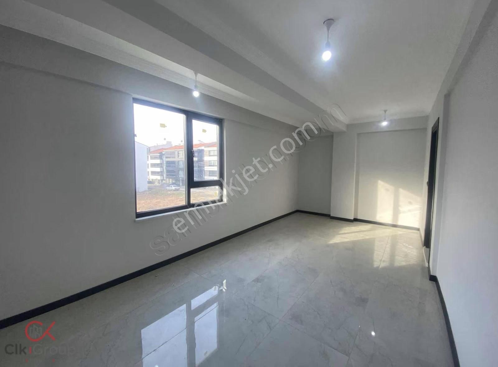 Clk'dan Çamlıca Mah. Birlik Cad. Yakını 3+1 Sıfır Daire - Görsel 5