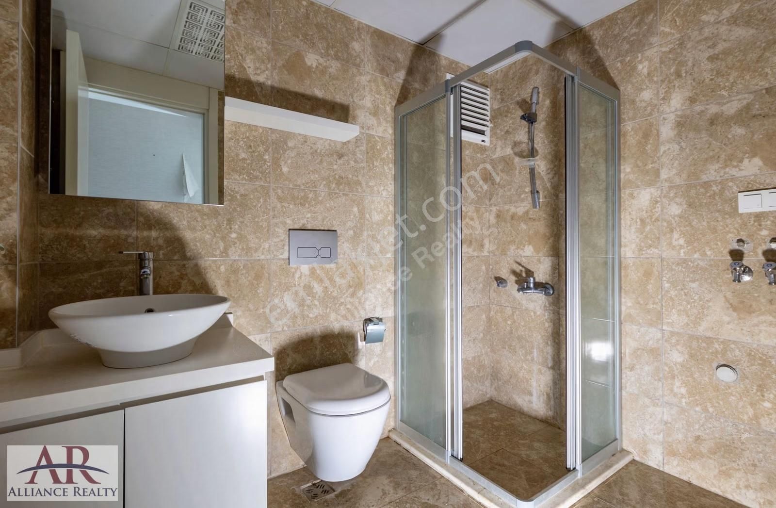 Anacaddeye Yakın 64 M2 Arakat Ayrı Mutfaklı Temiz,şık 1+1 Ofis - Görsel 25