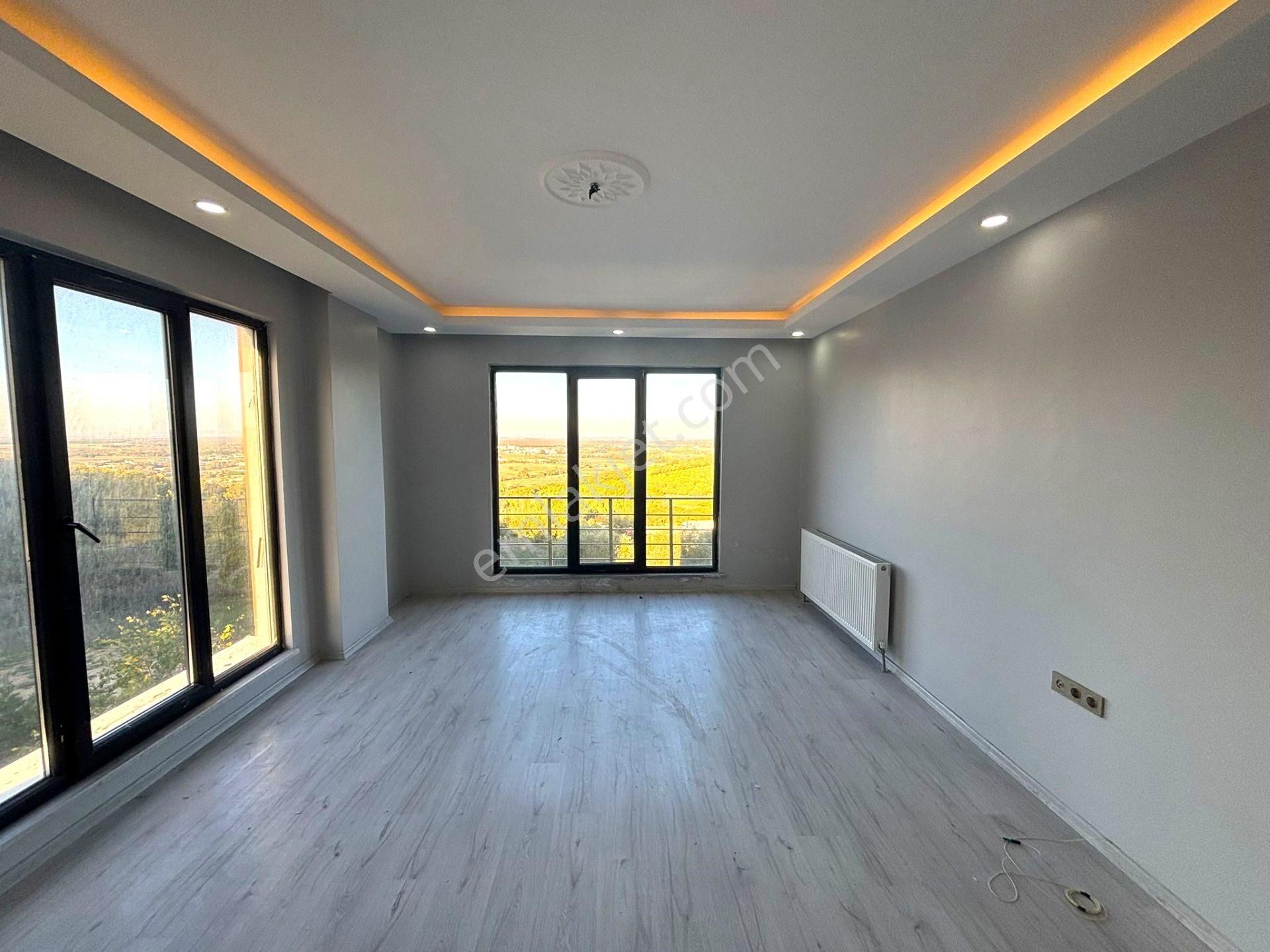 **eryıldız İnşaat'tan**tepe Bölgesinde İskanlı Ebeweyn Banyolu Kapalı Otoparklı Lüks 2+1 - Görsel 6