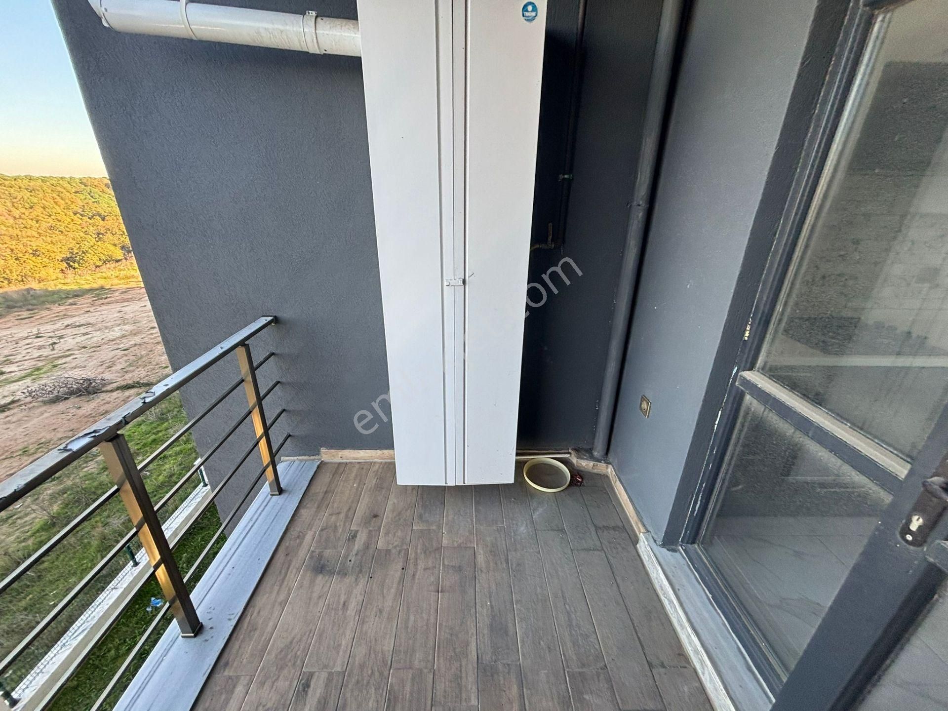 **eryıldız İnşaat'tan**tepe Bölgesinde İskanlı Ebeweyn Banyolu Kapalı Otoparklı Lüks 2+1 - Görsel 14