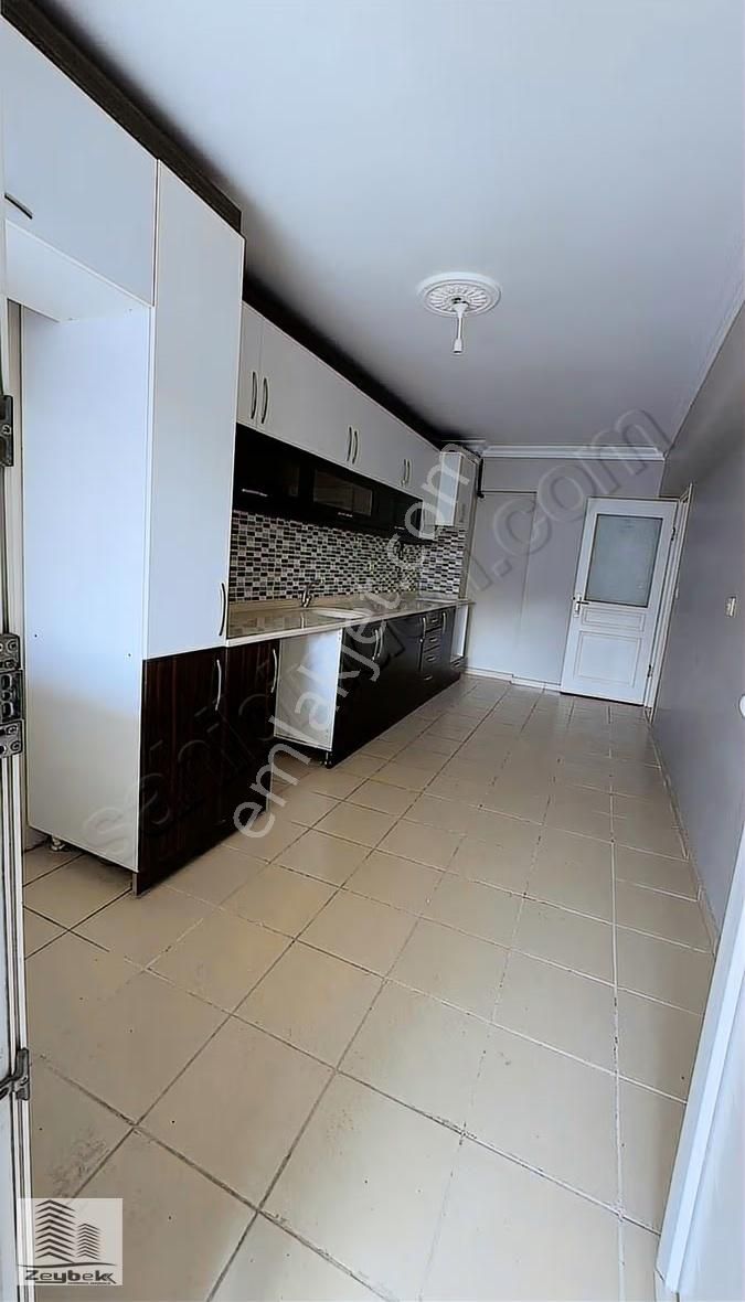 İzmir Çiğli Balatçıkta Site İçerisinde 3+1 145 M2 Kiralık Daire - Görsel 11