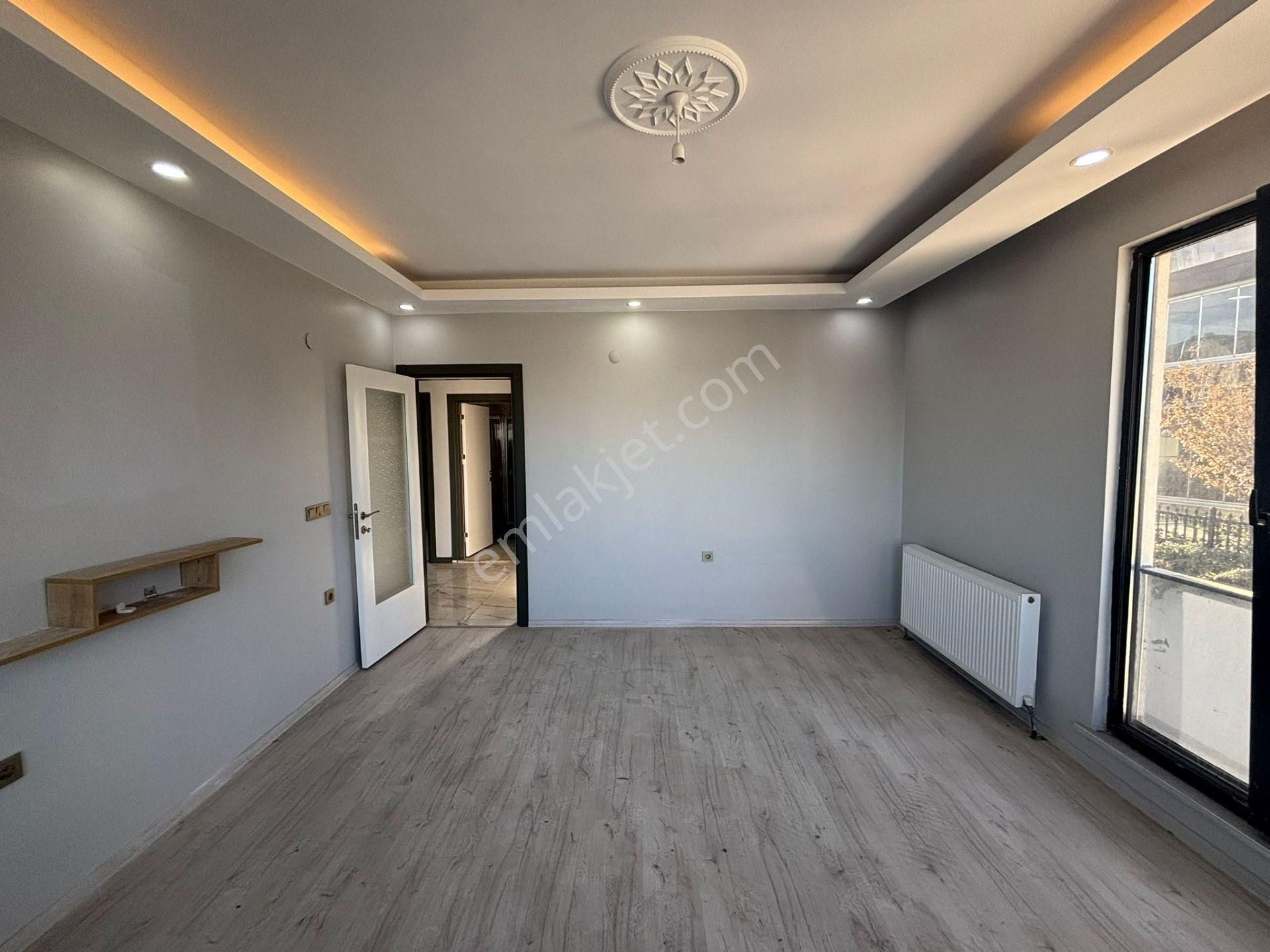 **eryıldız İnşaat'tan**tepe Bölgesinde İskanlı Büyük Teraslı Kapalı Otoparklı Lüks 2+1 - Görsel 15