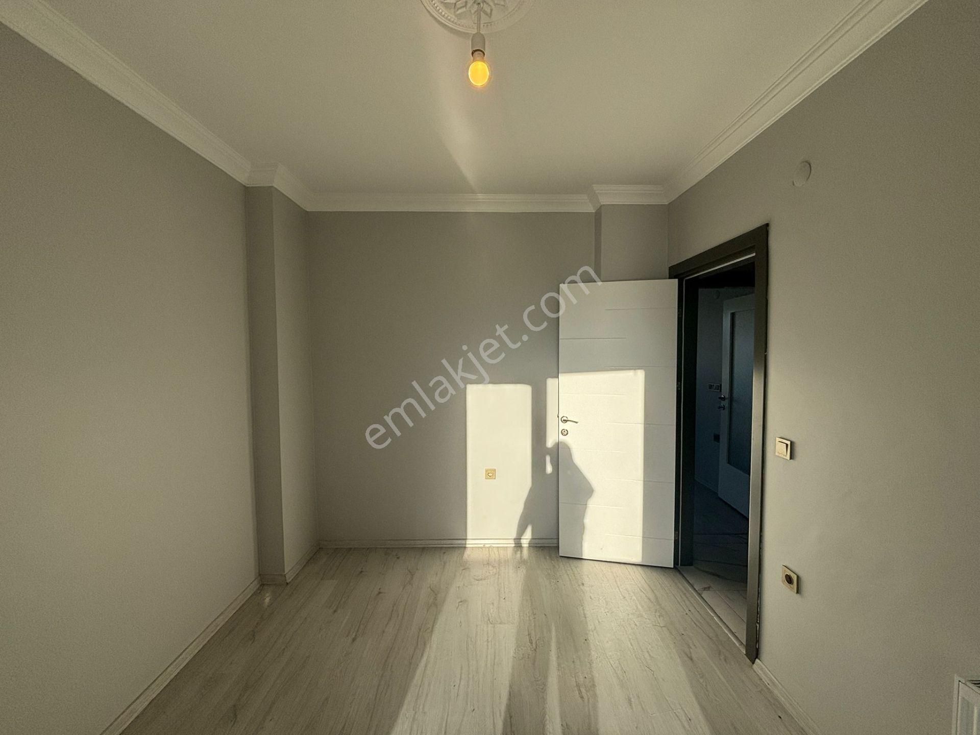 **eryıldız İnşaat'tan**tepe Bölgesinde İskanlı Büyük Teraslı Kapalı Otoparklı Lüks 2+1 - Görsel 19