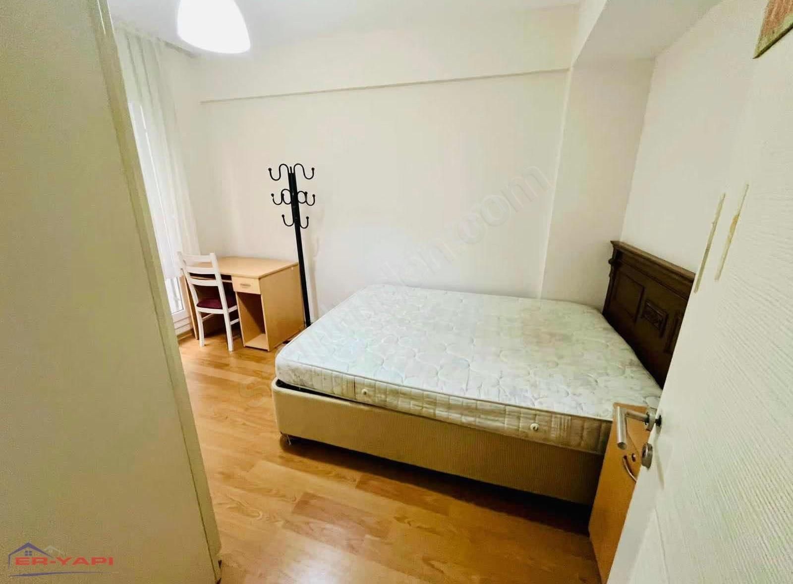 Er Yapı Emlak 2+1 Bahçeli Kampüs Karşısı Kiralık Daire - Görsel 2