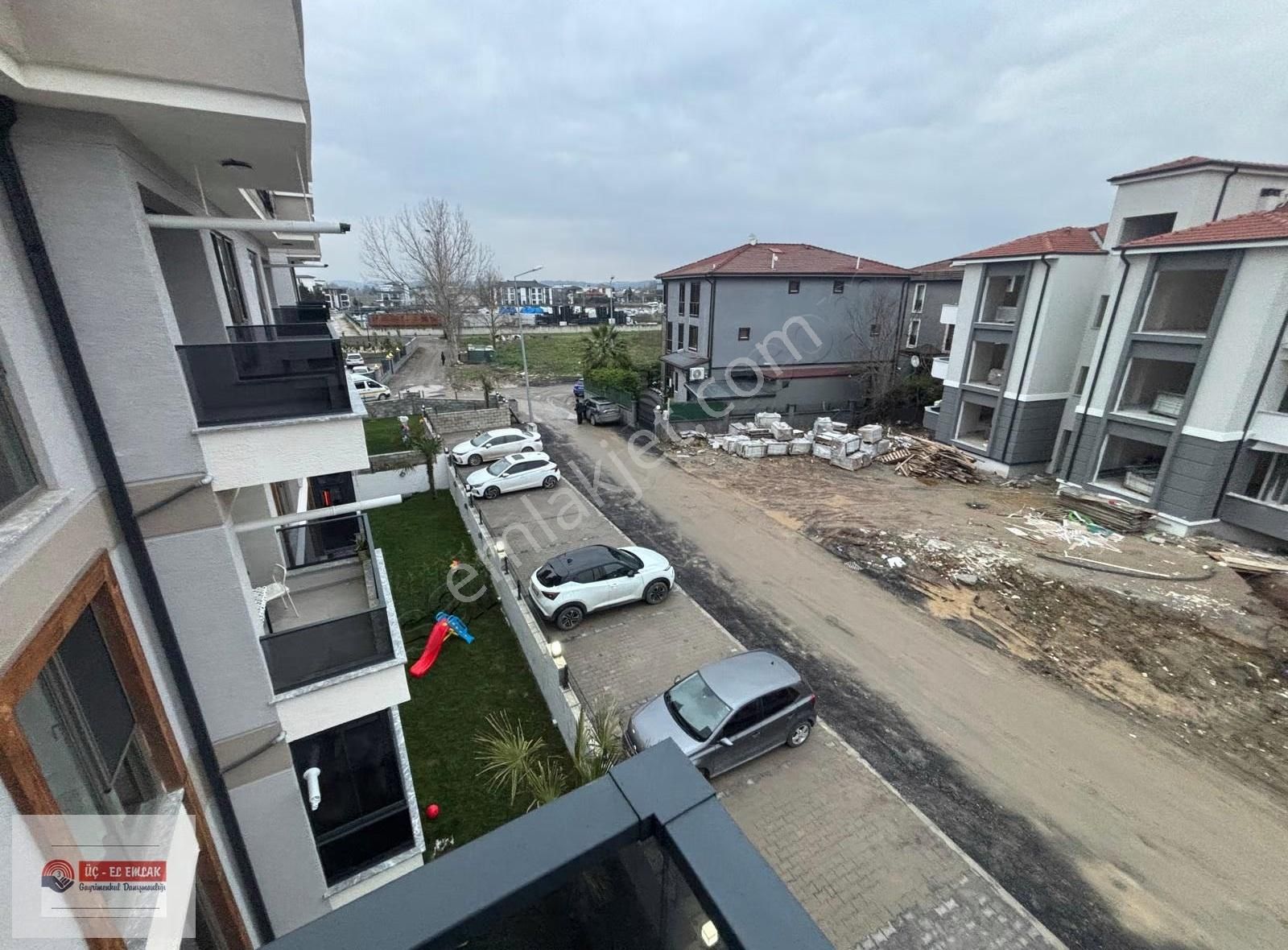 Yazlık Mah. Site İçi Ebeveyn Banyolu Satılık Sıfır 3+1 Daireler - Görsel 12