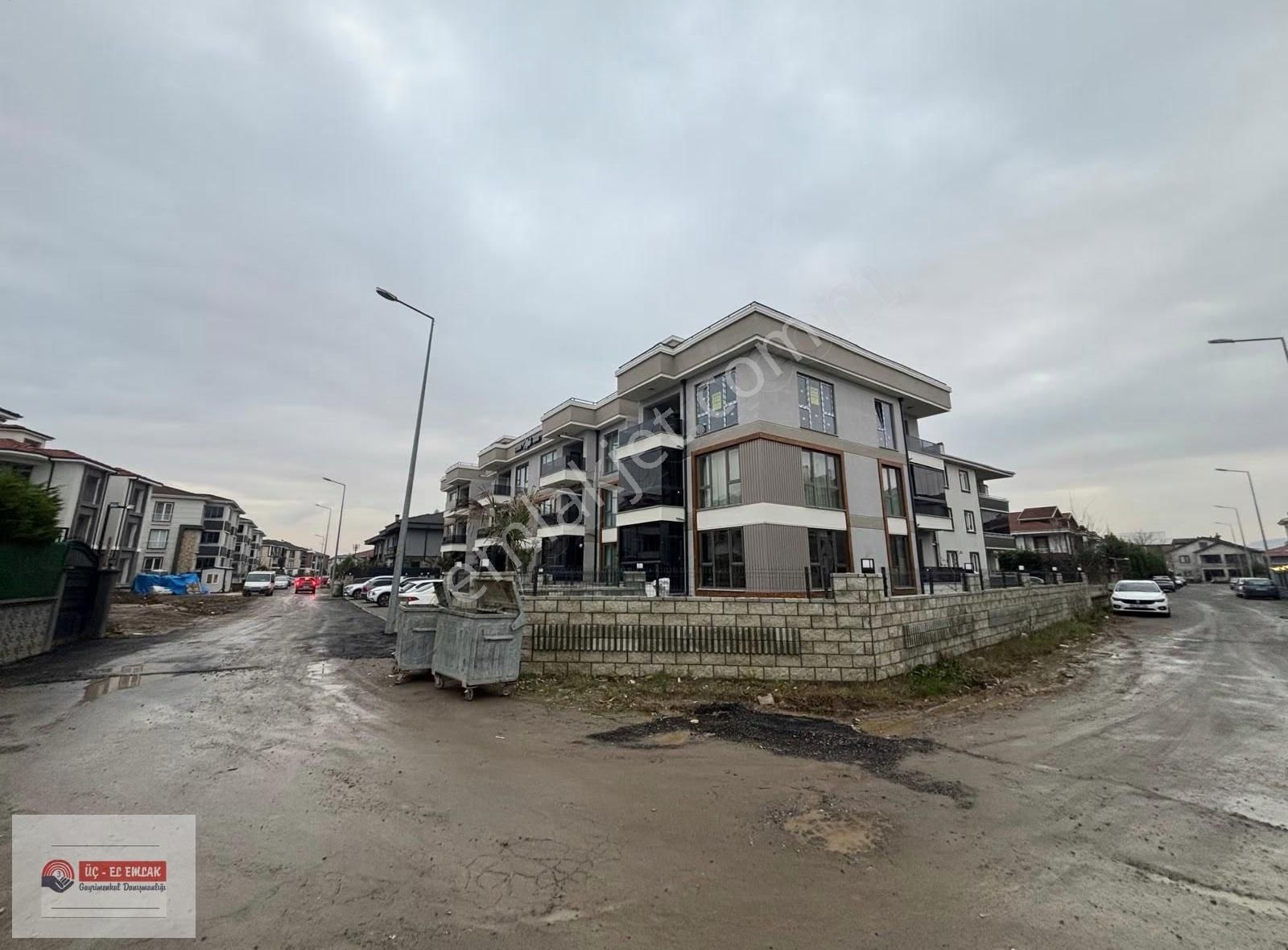 Yazlık Mah. Site İçi Ebeveyn Banyolu Satılık Sıfır 3+1 Daireler - Görsel 7