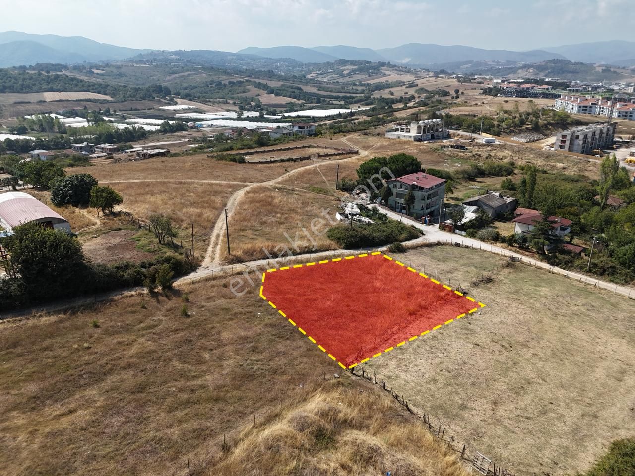 Turyap Soner'den Satılık Gop Mahallesinde Müstakil Parsel - Görsel 2