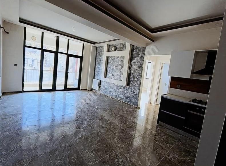 Kültür Emlaktan Karaköprü Çankaya Mah. Yelken Towers Sitesinde Satılık Uygun - Görsel 8