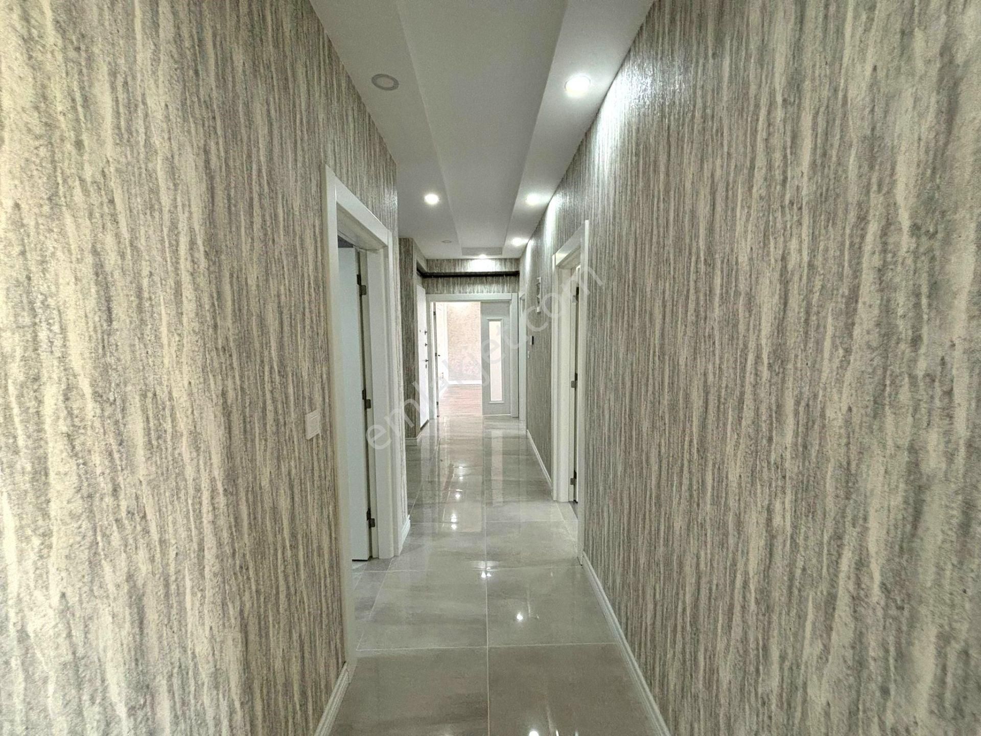 **eryıldız İnşaat**kendi Mülkümüz**tepe Bölgesinde Site İçinde Ful+ful Lüx 3+1** - Görsel 25