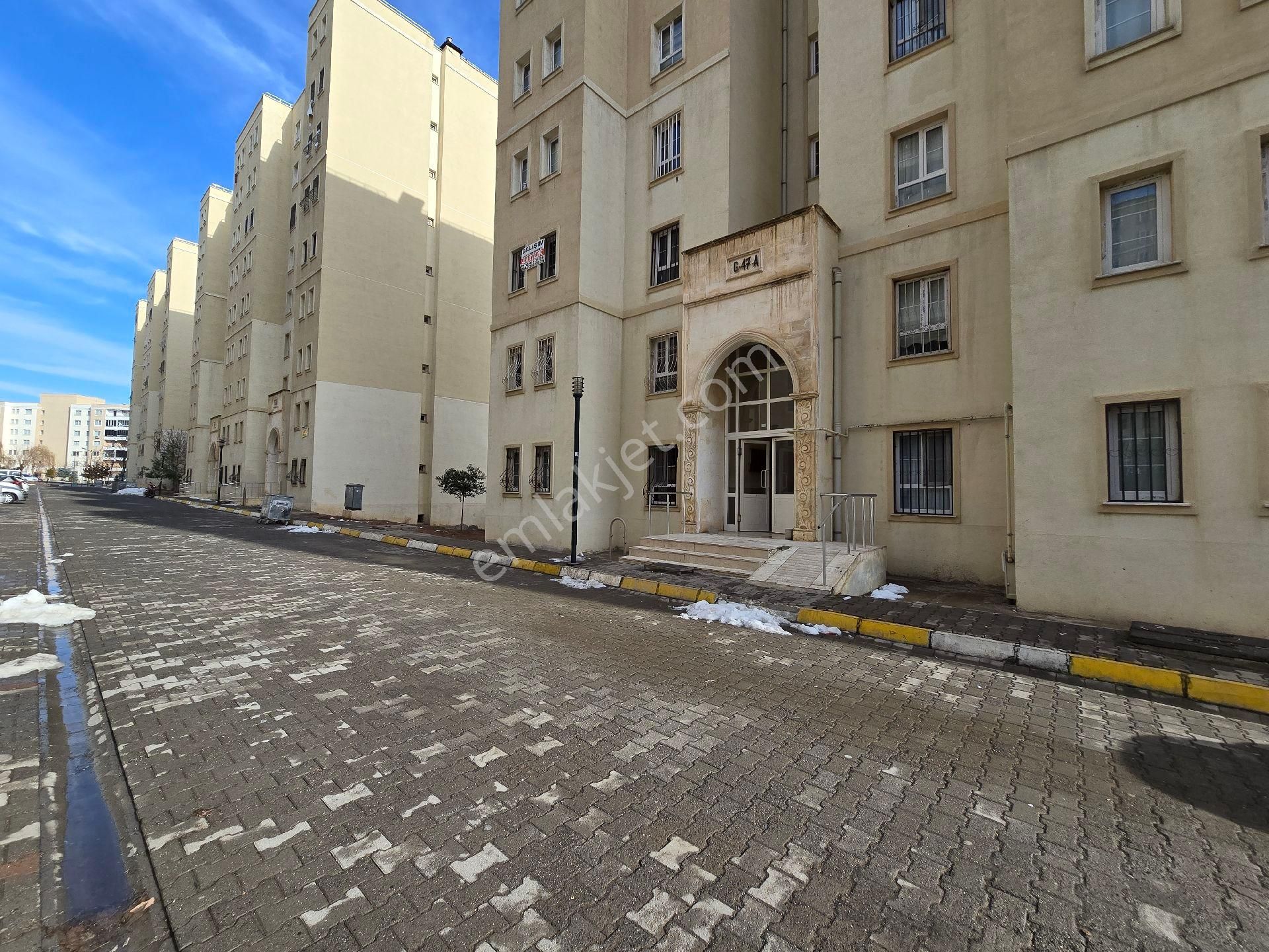 Cadde Seyran'dan Satılık 2+1 86m2 Arakat Merkezi Konumda Toki - Görsel 16