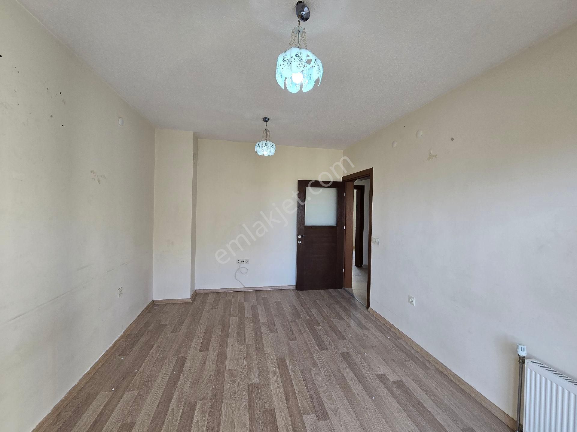 Cadde Seyran'dan Satılık 2+1 86m2 Arakat Merkezi Konumda Toki - Görsel 2