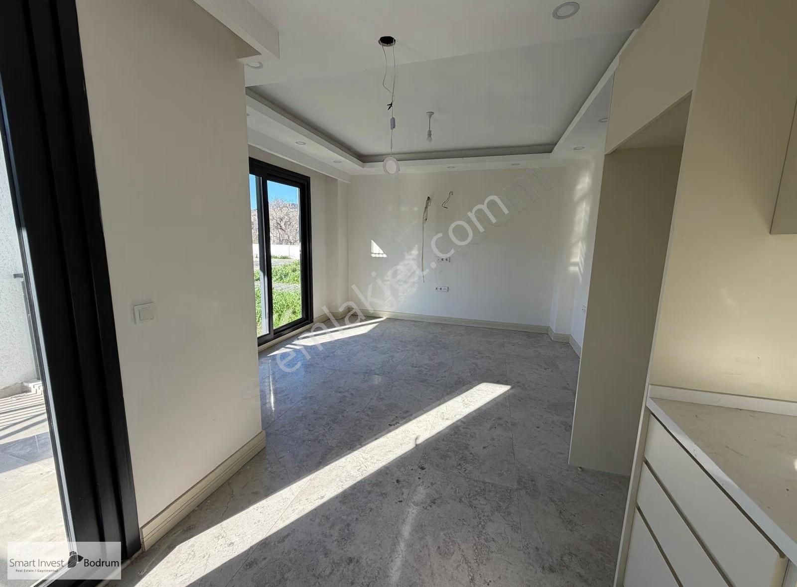 Gündoğan Denize Yürüme Mesafesi Yeni Sitede 2+1 Bahçe Katı Daire - Görsel 3