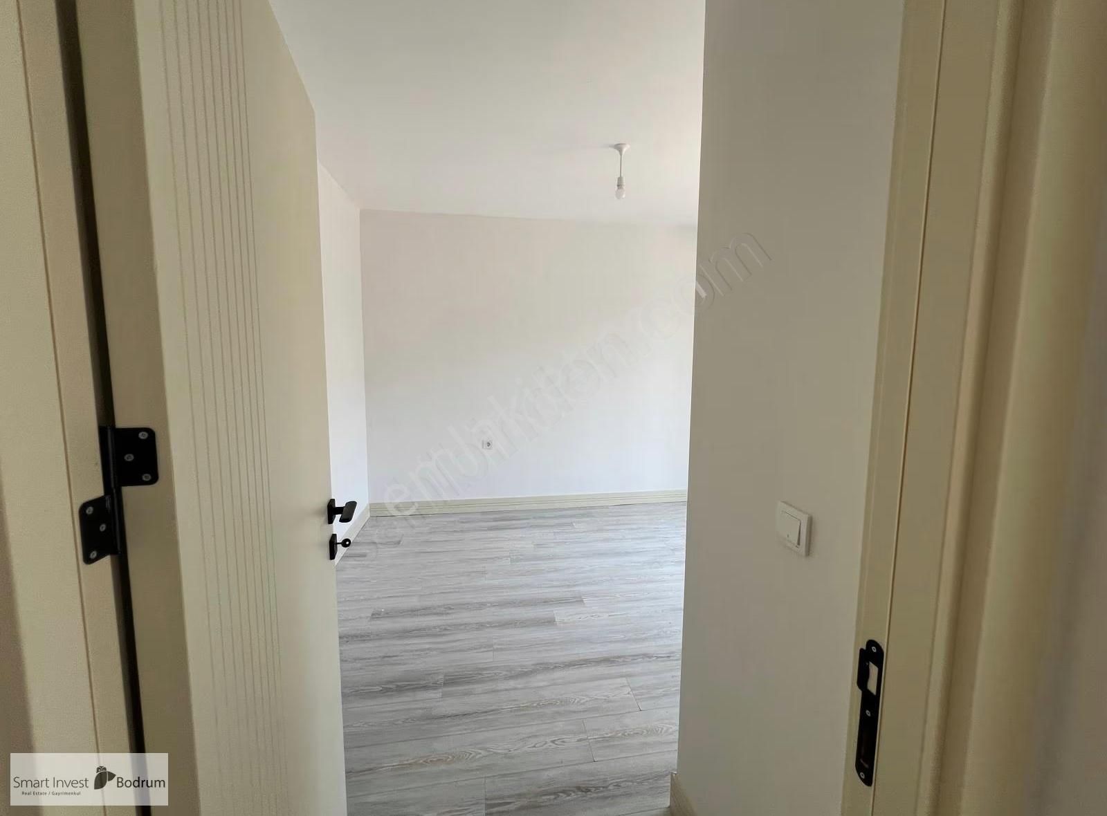 Gündoğan Merkezde Yeni Sitede 2+1 Bahçe Katı Kiralık Daire - Görsel 8