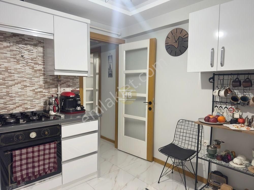 Hb'den 2+1 Satılık Daire, Yerden Isıtmalı, Meşrutiyet Bulvarı Üzeri - Görsel 7