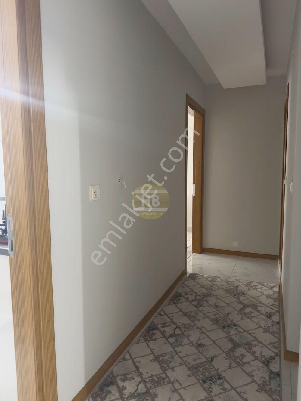 Hb'den 2+1 Satılık Daire, Yerden Isıtmalı, Meşrutiyet Bulvarı Üzeri - Görsel 26