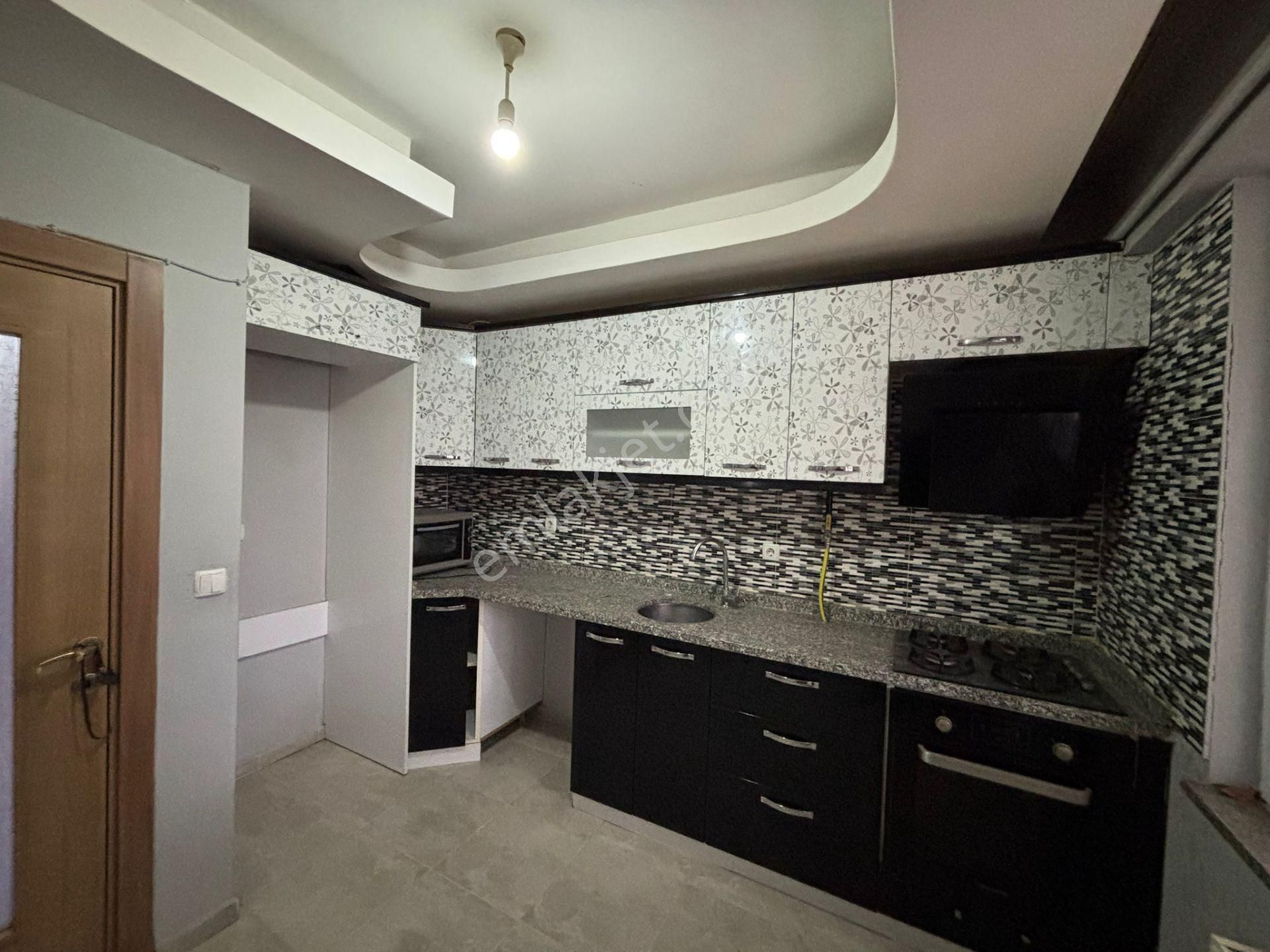 **eryıldız İnşaat'tan**acill Fevzipaşa Merkezde İskanlı 2+1 Yüksek Giriş - Görsel 17