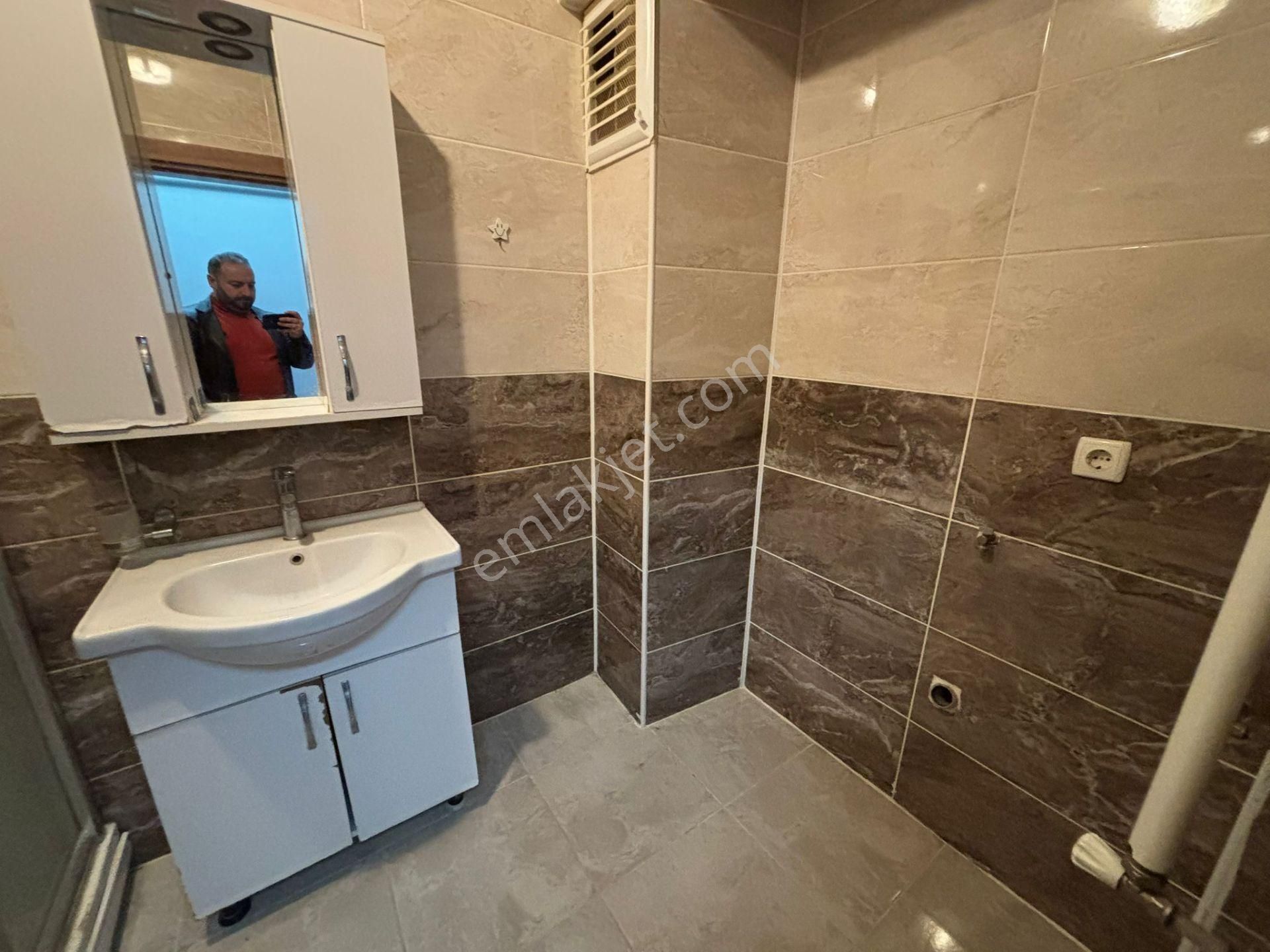 **eryıldız İnşaat'tan**acill Fevzipaşa Merkezde İskanlı 2+1 Yüksek Giriş - Görsel 28