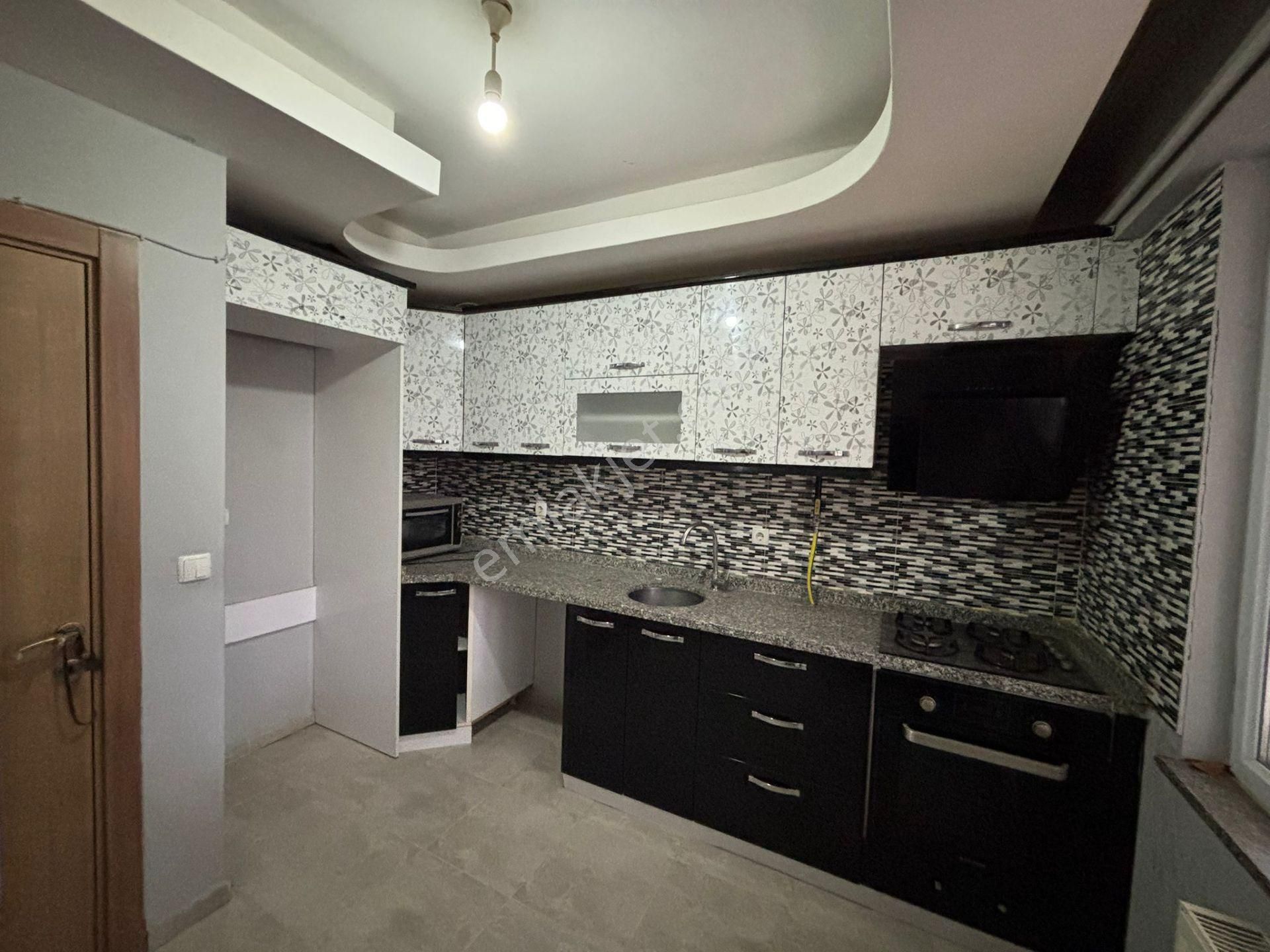 **eryıldız İnşaat'tan**acill Fevzipaşa Merkezde İskanlı 2+1 Yüksek Giriş - Görsel 15