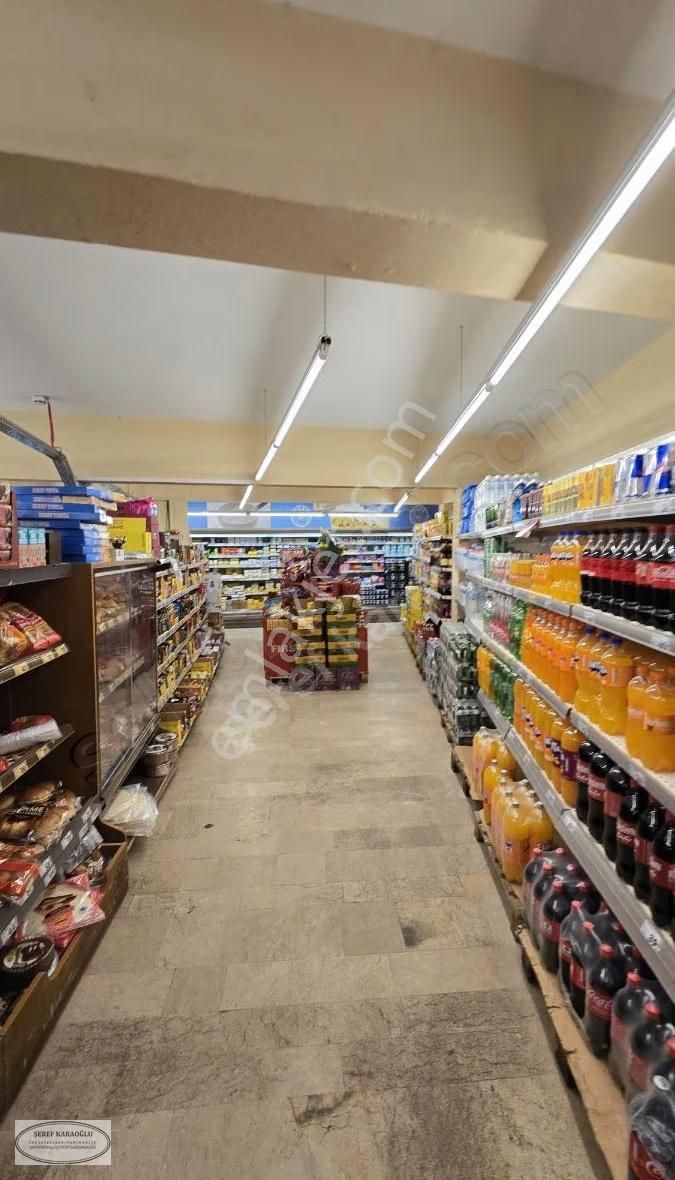 Çeşme Merkezde Kurumsal Kiracılı Tek Tapu 2 Dükkan Satılıktır - Görsel 14