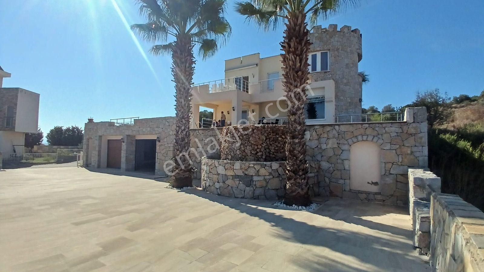 Bodrum Milas Boğaziçinde Özel Havuzlu | Tek Müstakil | Deniz Manzaralı | Eşyalı 3+1 - Görsel 23