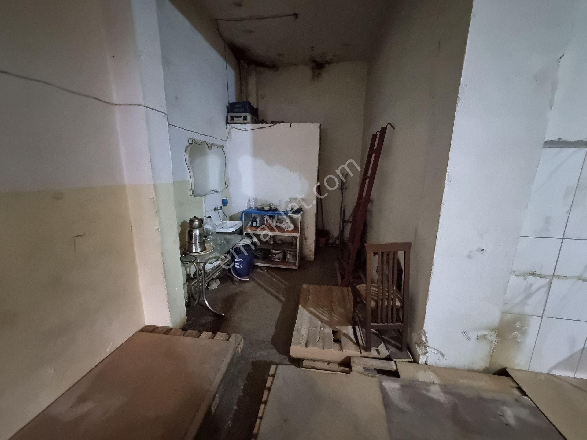 Yenişehir Caddesi Üzerinde Kiralık - Görsel 6