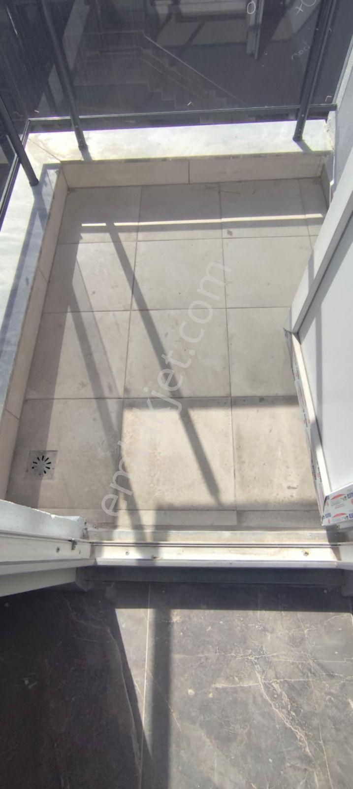 Muratdede Mahallesinde Hastane Lere Yakın 3katlı Binanın 3 Katı Daireler Satılıktır - Görsel 11