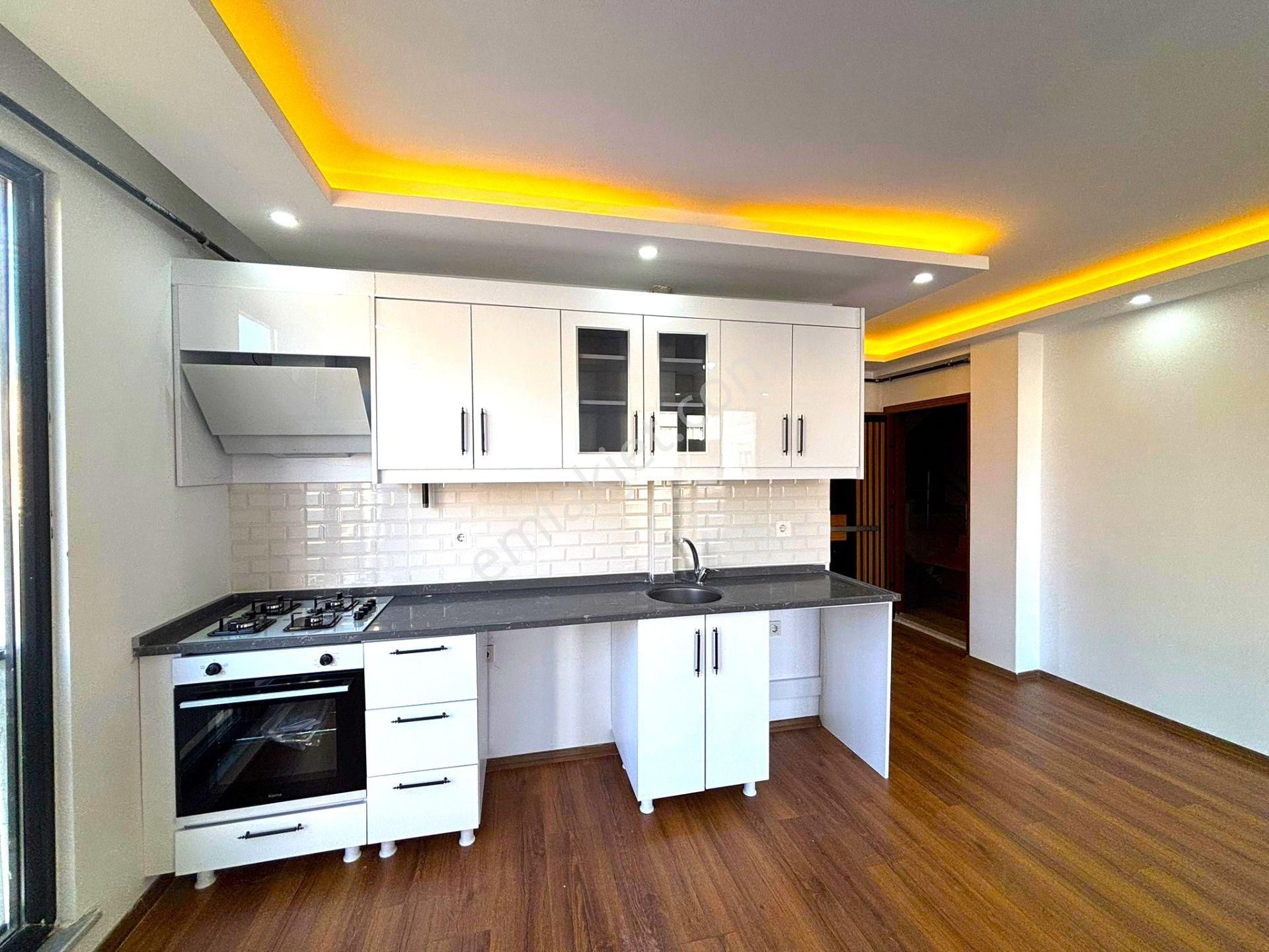 **eryıldız İnşaat'tan**acilll Trepaş Yanı Çarşı İçinde İskanlı Lüks 1+1 - Görsel 15