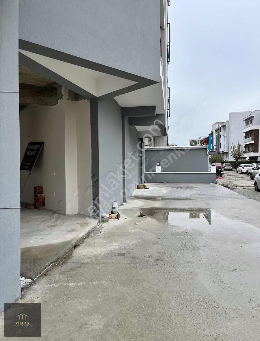 Villax'tan Menemen Seyrek Girişi Kiralık Dükkan