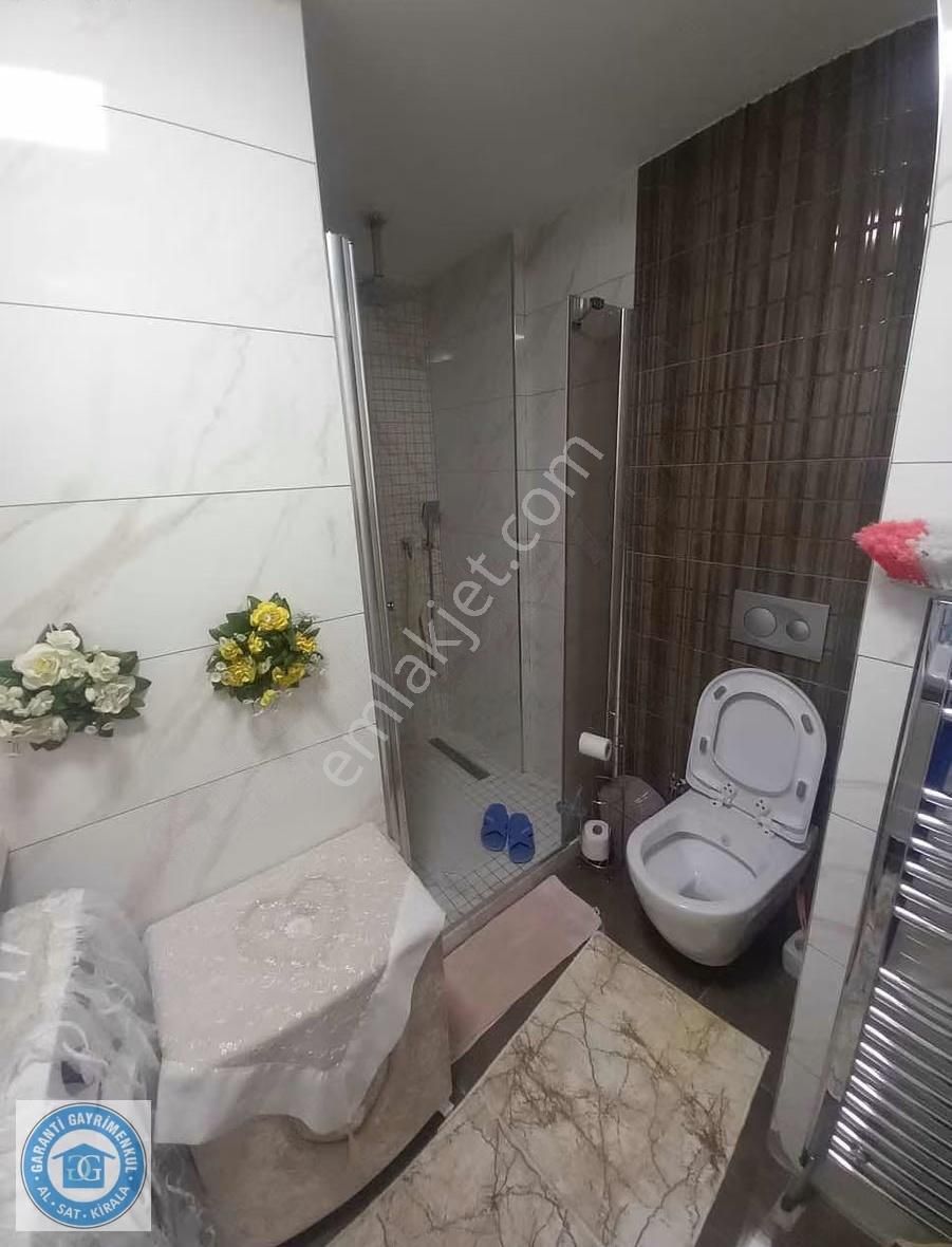 Zana Düğün Salonu Karşı Tarafında Satılık 1+1 Daire - Görsel 4