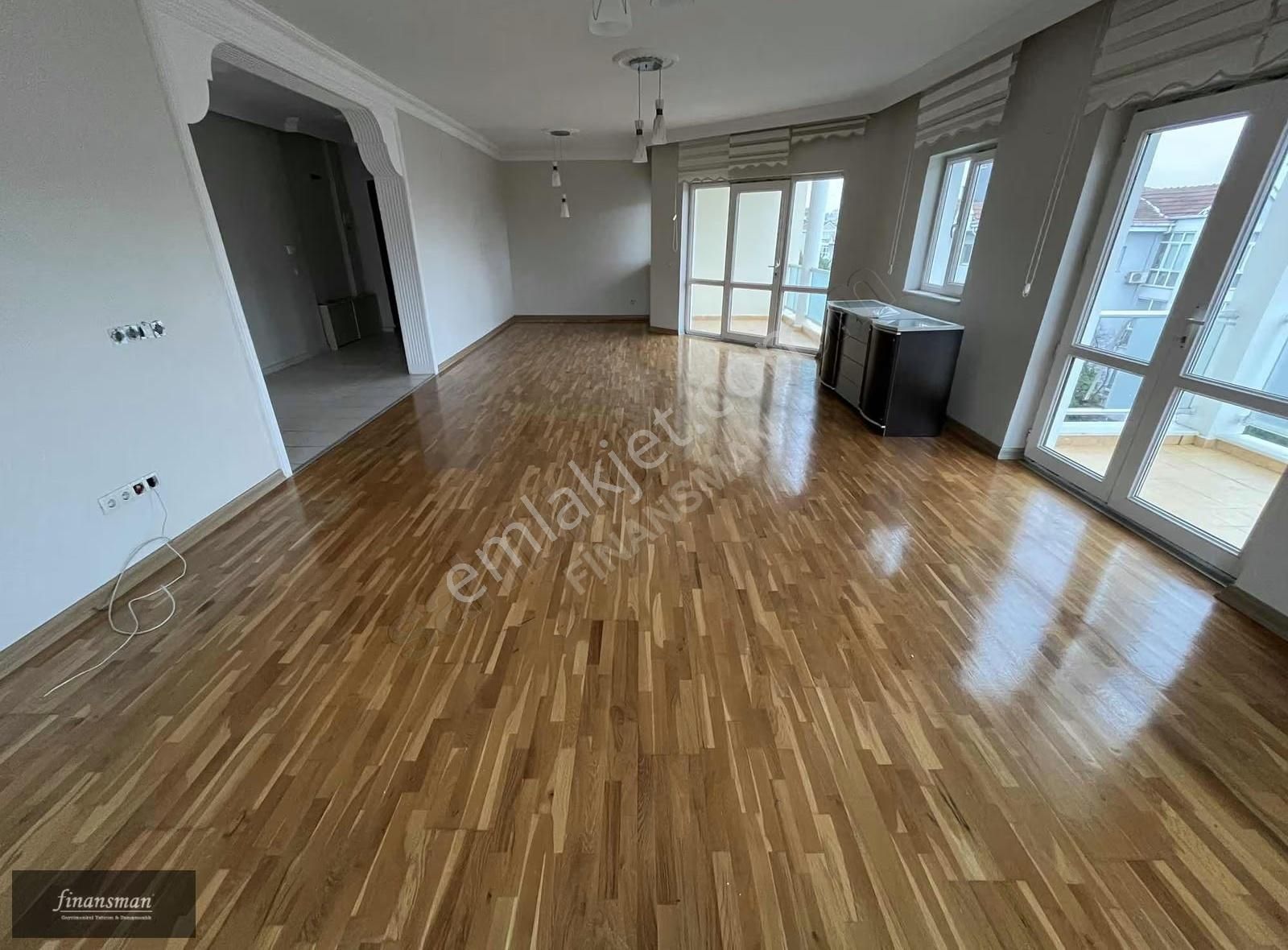 Finansman'dan..kısa Katlı Binada..geniş Bahçeli Sitede..3+1 - Görsel 3