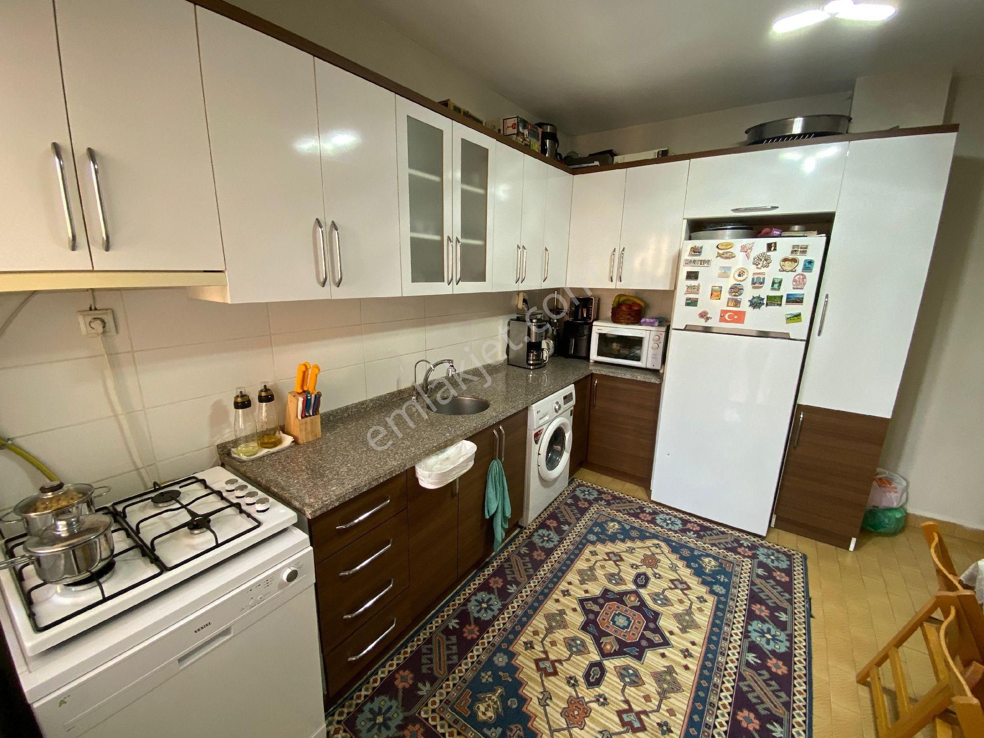 Tekirdağ 100 Yıl Alt Yol Da Satılık 3+1 Daire