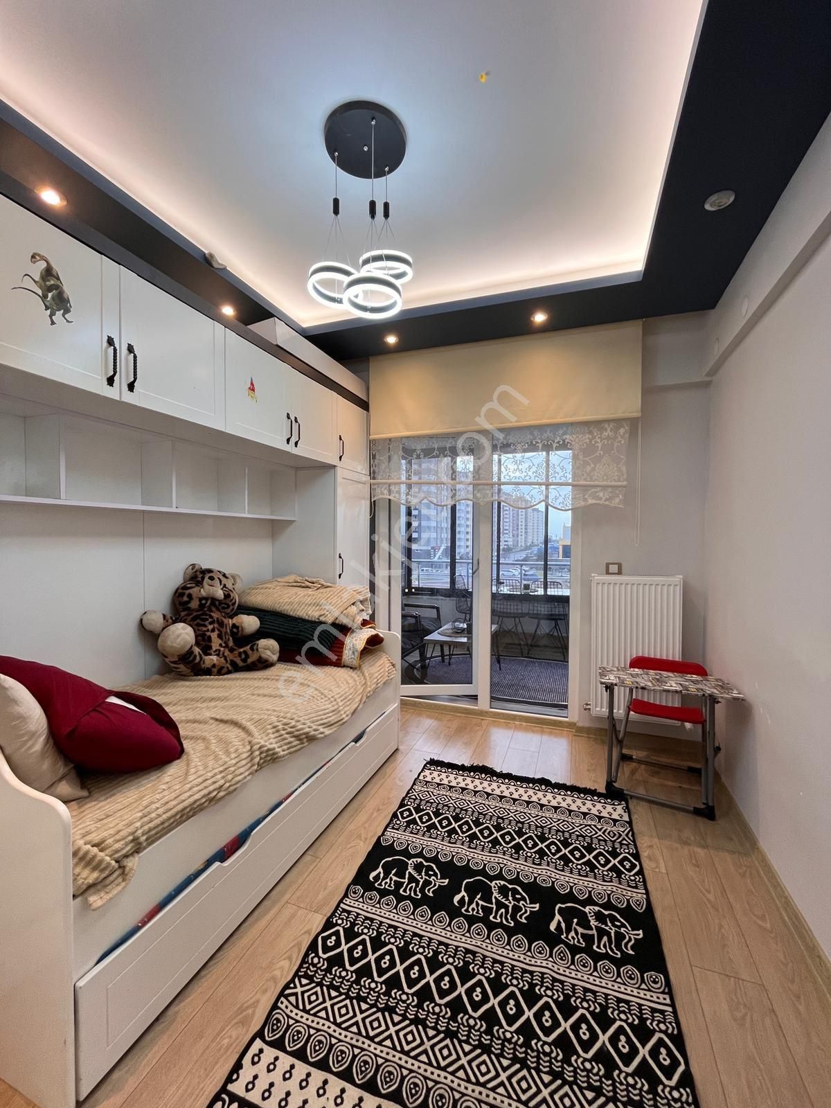 Harika 3+0 Sıfır Ayarında Full Yapılı Daire - Görsel 8