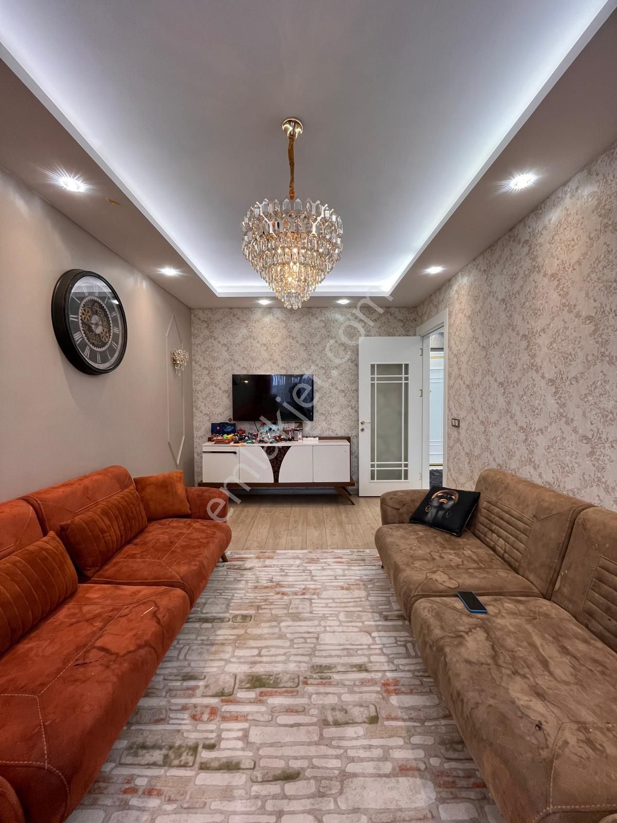 Harika 3+0 Sıfır Ayarında Full Yapılı Daire - Görsel 6