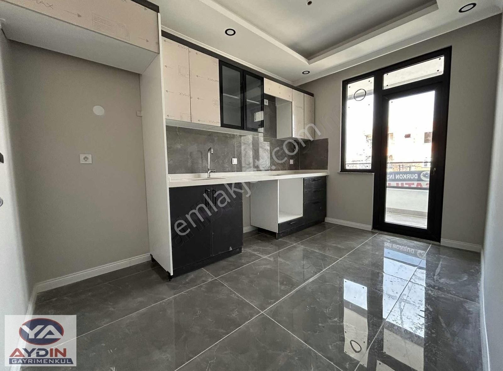 Darıca Fevziçakmak Da 2+1 Kullanışlı 90 M2 Ara Kat Satılık Daire