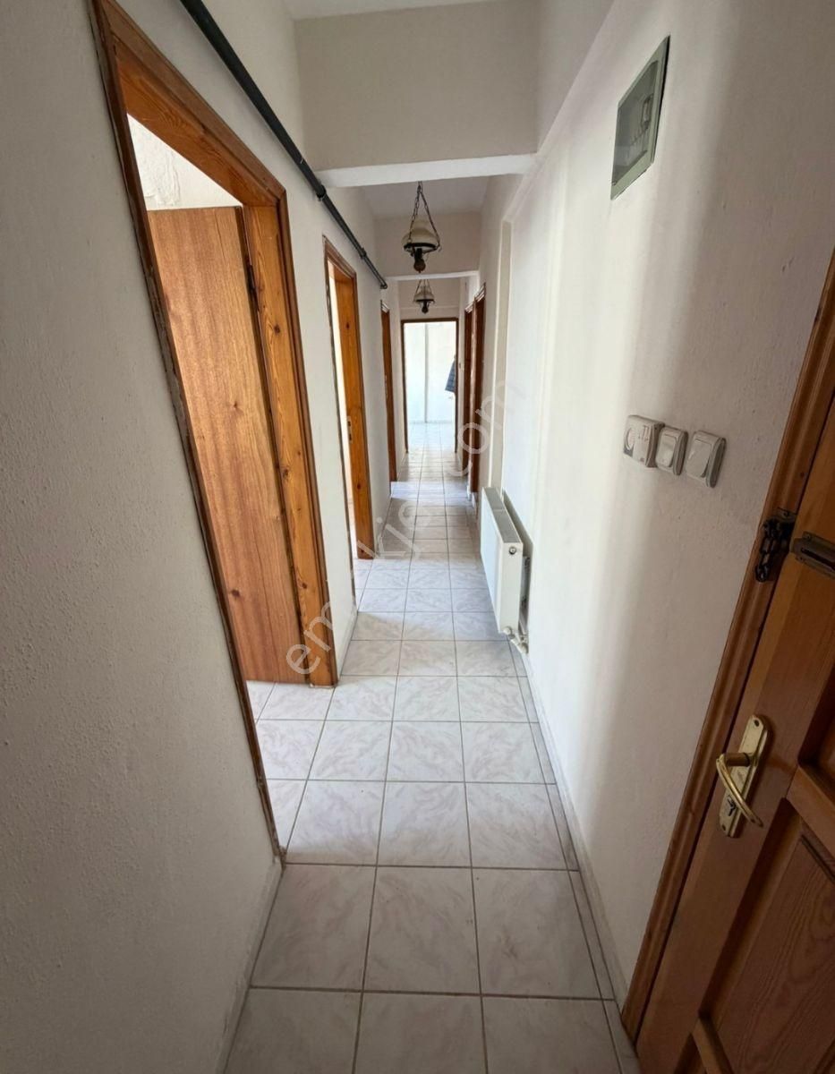 Kepez Atatürk Caddesi Üzerinde 2+1 Kapalı Mutfak Kiralık Daire - Görsel 4