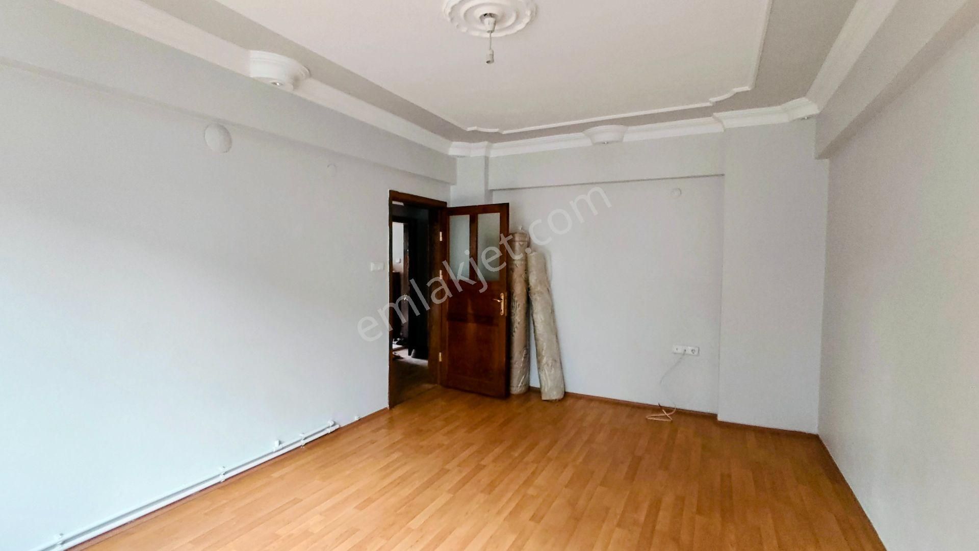 Era Söz Gayrimenkul’den Toygar Mahallesi’nde Müstakil Ev Konforunda, Kiralık 3+1 Daire - Görsel 5