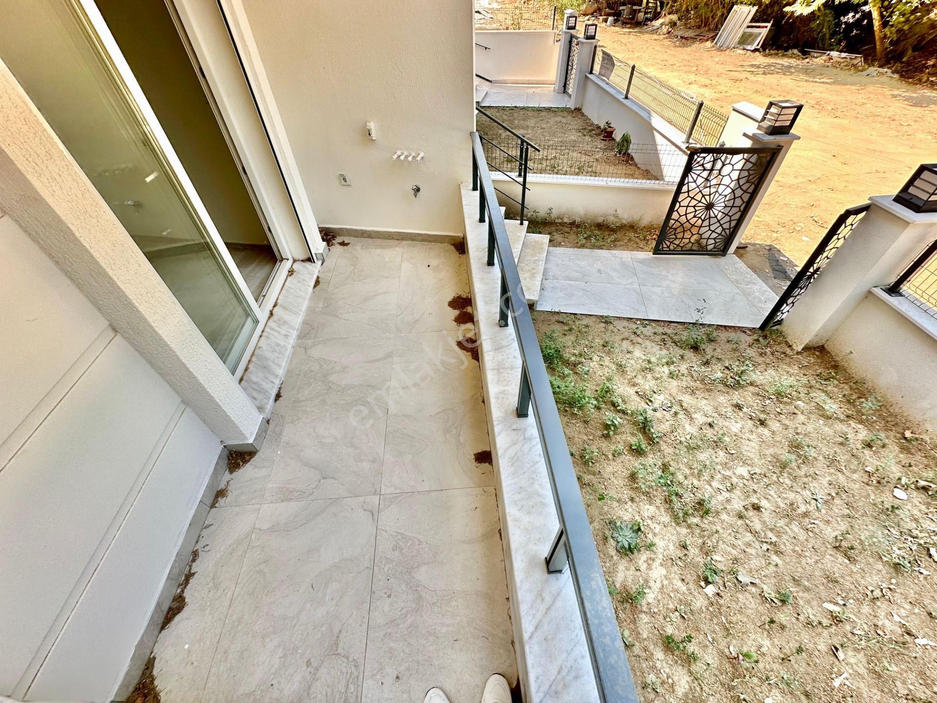 ꧁akçay Ay Emlaktan꧂körfezin İncisi Güre'de Bahçe Kullanımlı Müstakil Tadında Satılık 1+1 Lüks Daire - Görsel 14