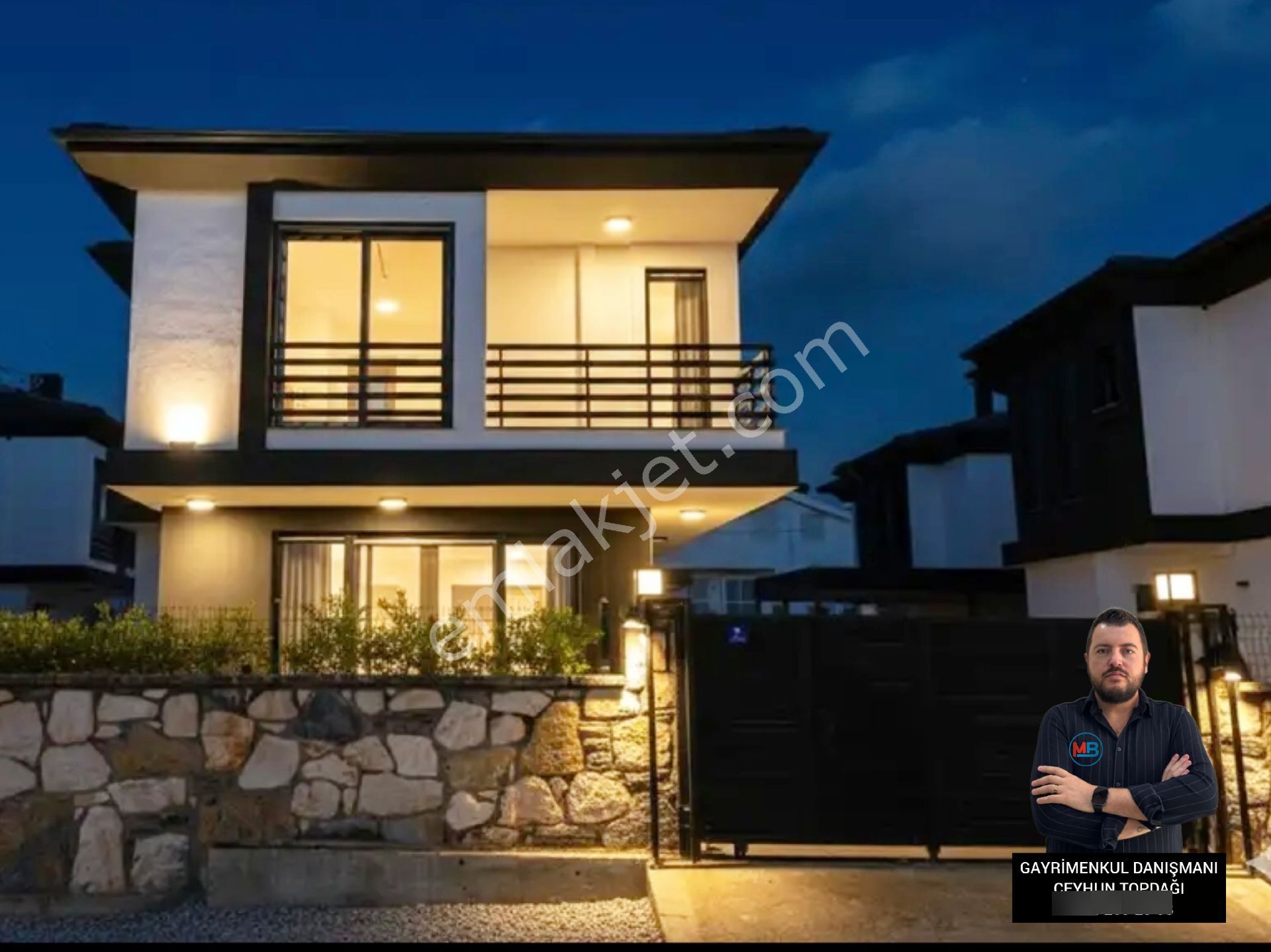 Didim Yeşilkent Bölgesinde 3+1 Havuzlu Tam Müstakil Denize Yakın Villa !