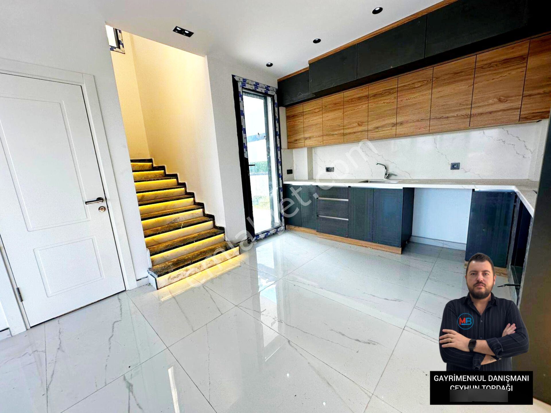 Didim Yeşilkent Bölgesinde 3+1 Havuzlu Tam Müstakil Denize Yakın Villa ! - Görsel 15