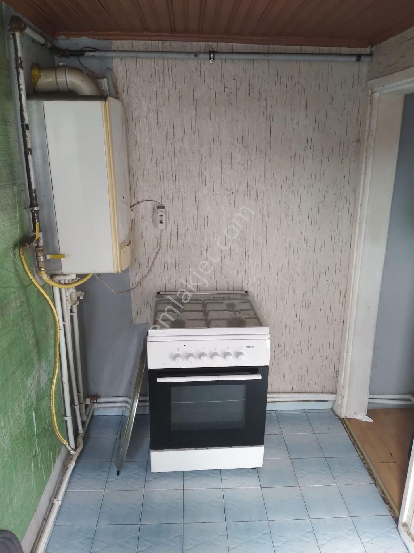 Beyoğlu Kasımpaşa Kulaksız'da, 1+1, 55m2, Kiralık Teras Kat Daire - Sözgen'den - Görsel 2