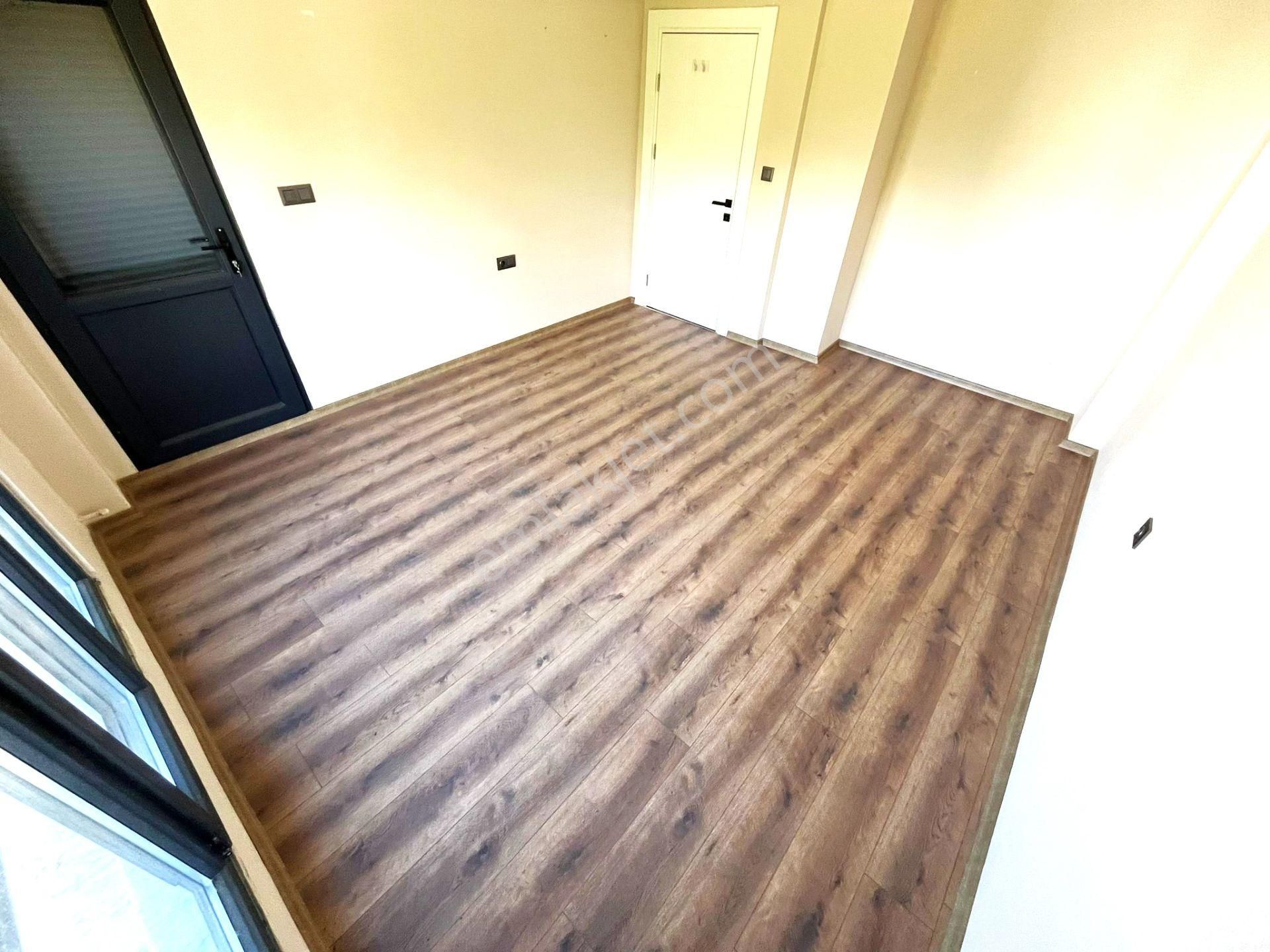 🏡akçay'da Aygül'den🏡kaçmaz Bir Fırsat Daha Geniş Bahçeli Geniş Balkonlu 4+1 Satılık Mustakil Villa - Görsel 10