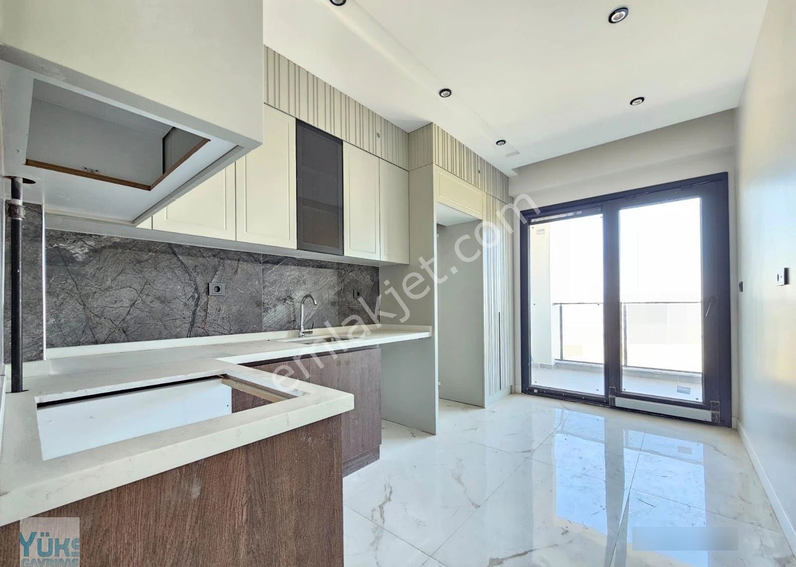 Denizli Yenişafak'ta 2+1 120 M2 Ana Caddeye Yakın Lüks Satılık Fırsat Daireler - Görsel 31