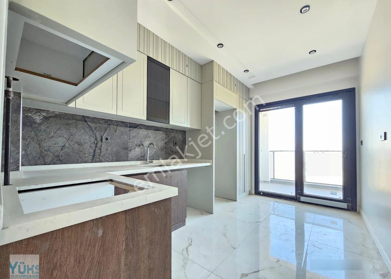 Denizli Yenişafak'ta 2+1 120 M2 Ana Caddeye Yakın Lüks Satılık Fırsat Daireler - Görsel 21