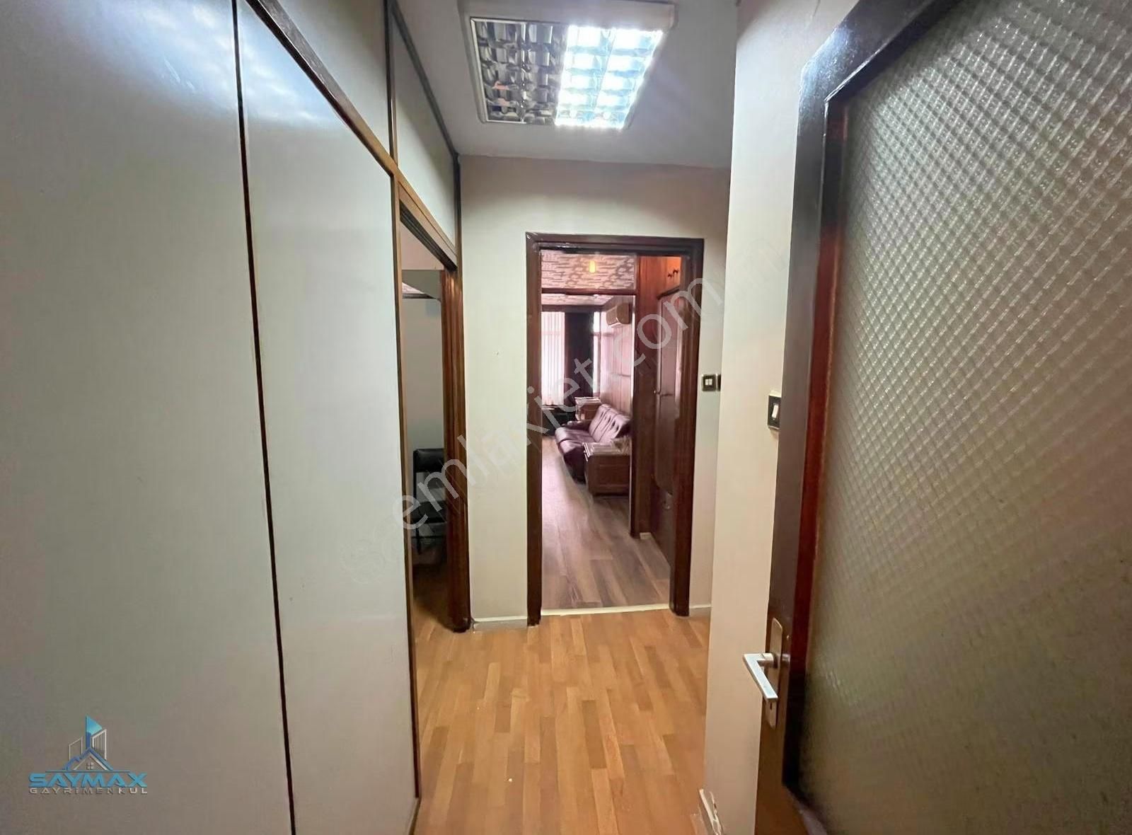 Çarşı Merkez'de 3+1+k.mutfak Eşyalı Satılık Ofis................ - Görsel 2