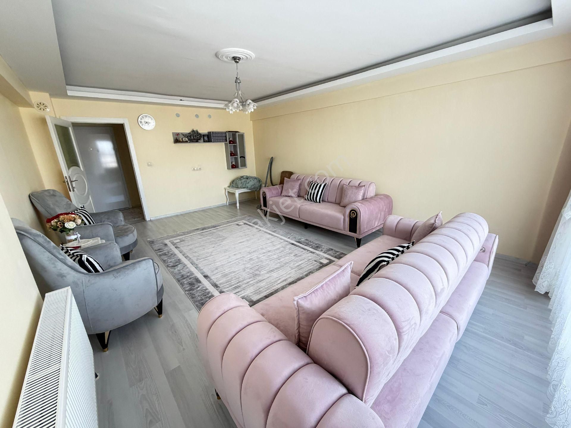 Ferudnçelik 8.cd Havuz İmk Lise Yakını 4.kat 3+1 Teras Balkon Ç.vanyo Kombi C.balkon - Görsel 4