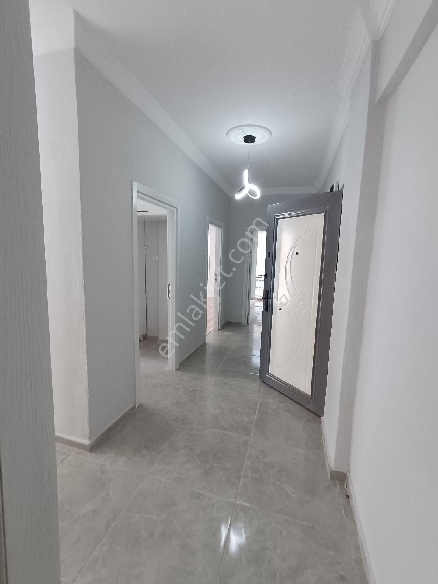 Cumhuriyet Mah Satılık 3+1 - Görsel 3