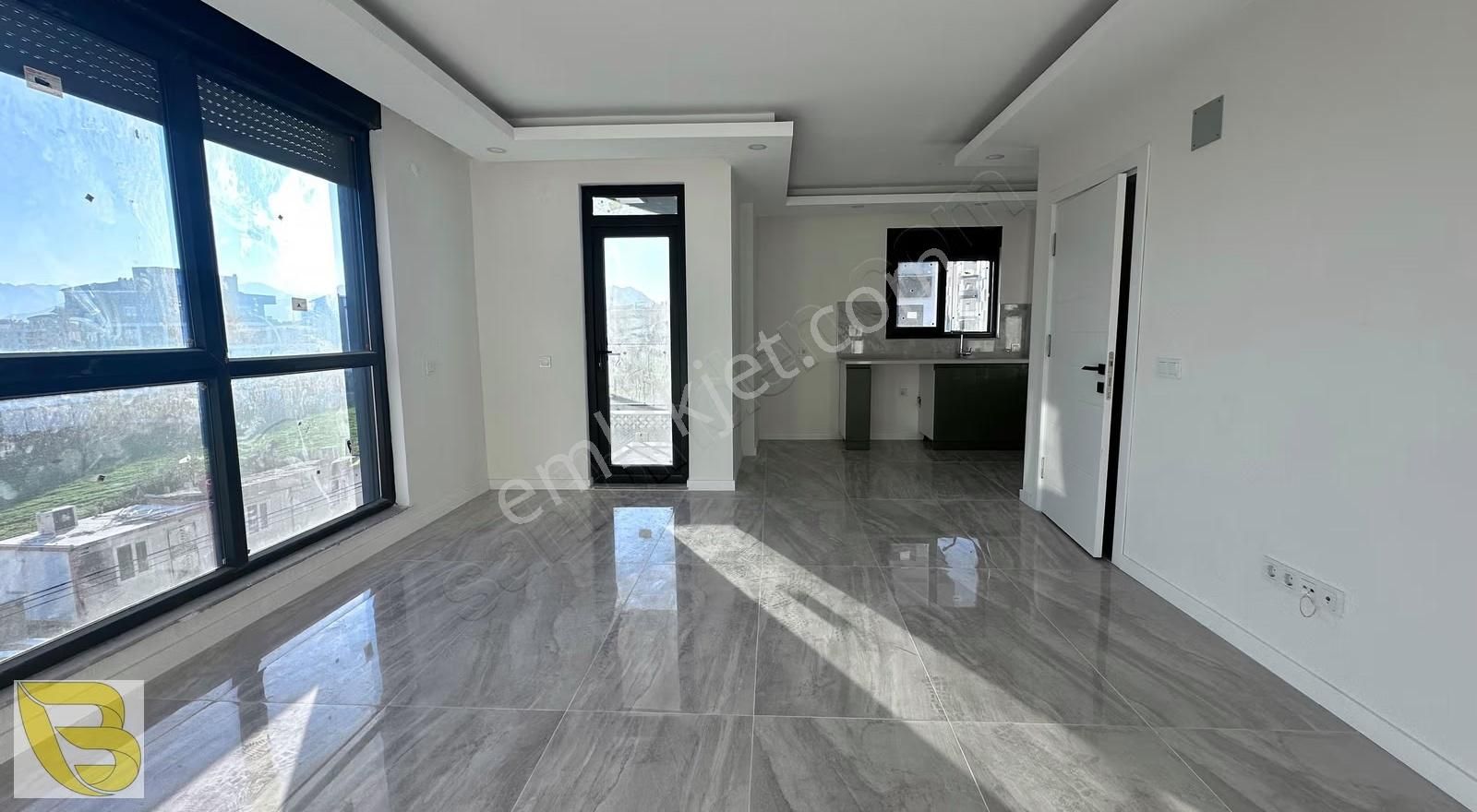 Nuray Ayhan'dan Yeniköy Merkezde 1+1 Satılık Daire - Görsel 17